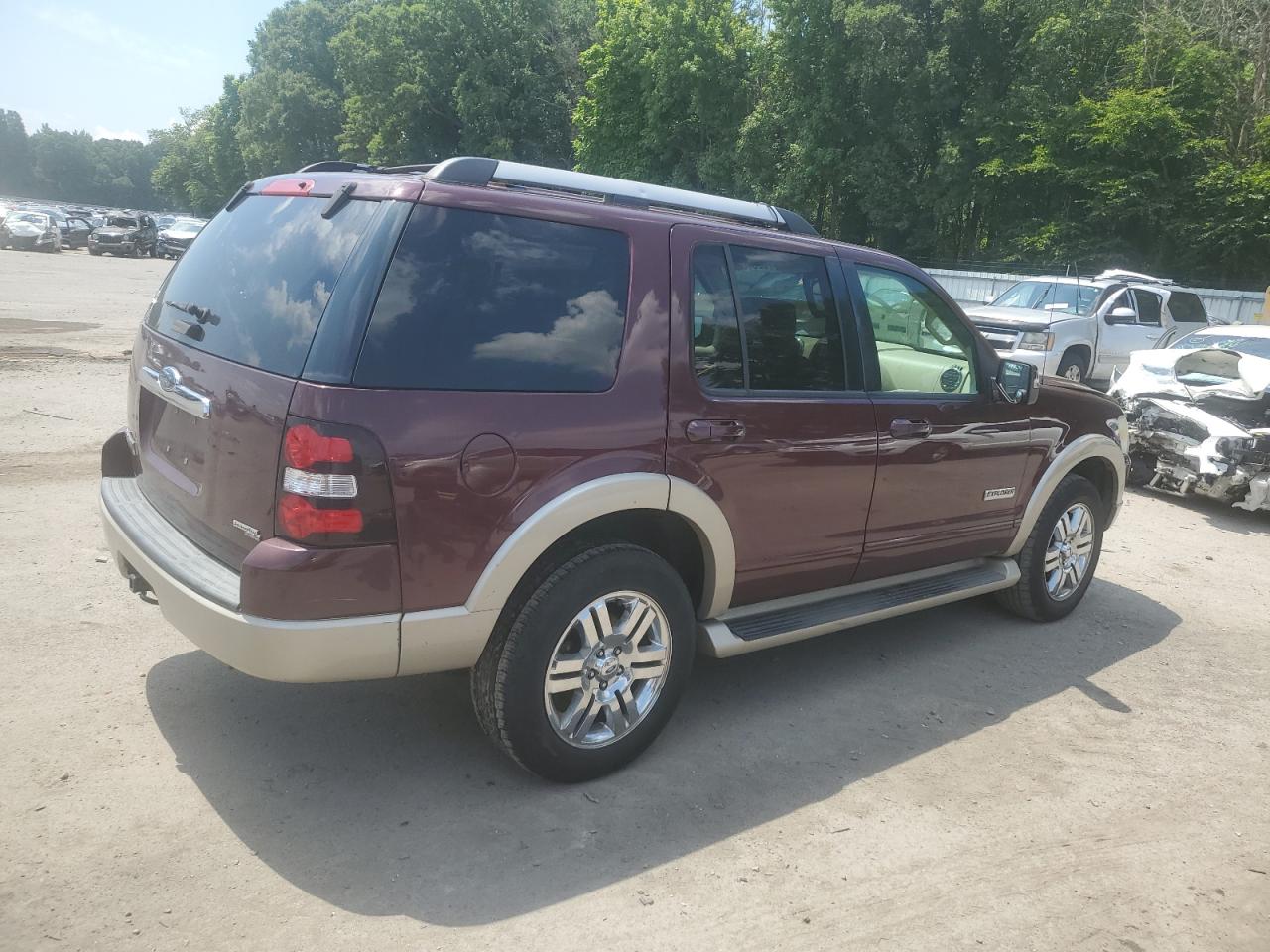 2006 Ford Explorer - Image 3