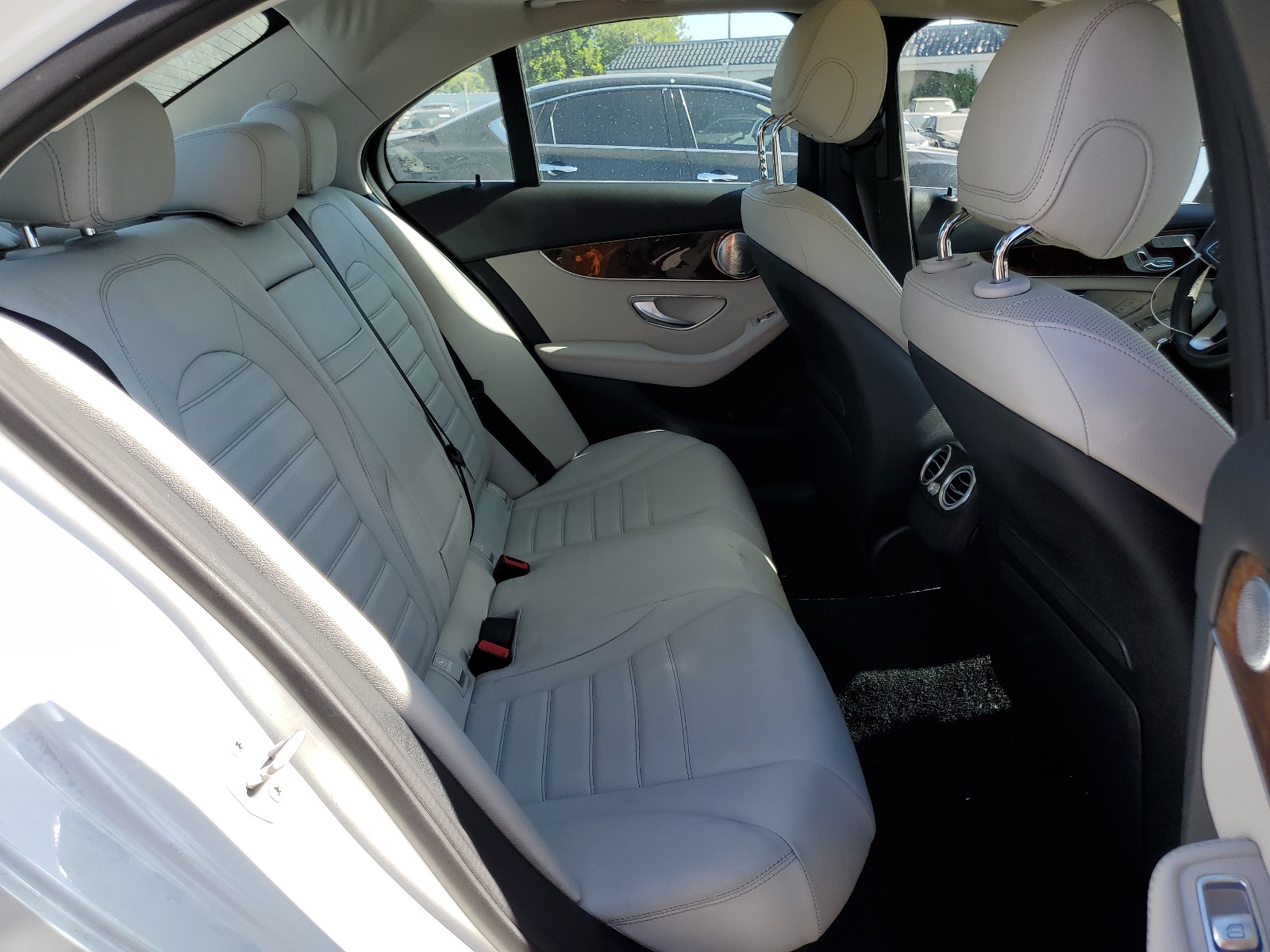 55SWF4JB3GU153160 2016 Mercedes-Benz C 300