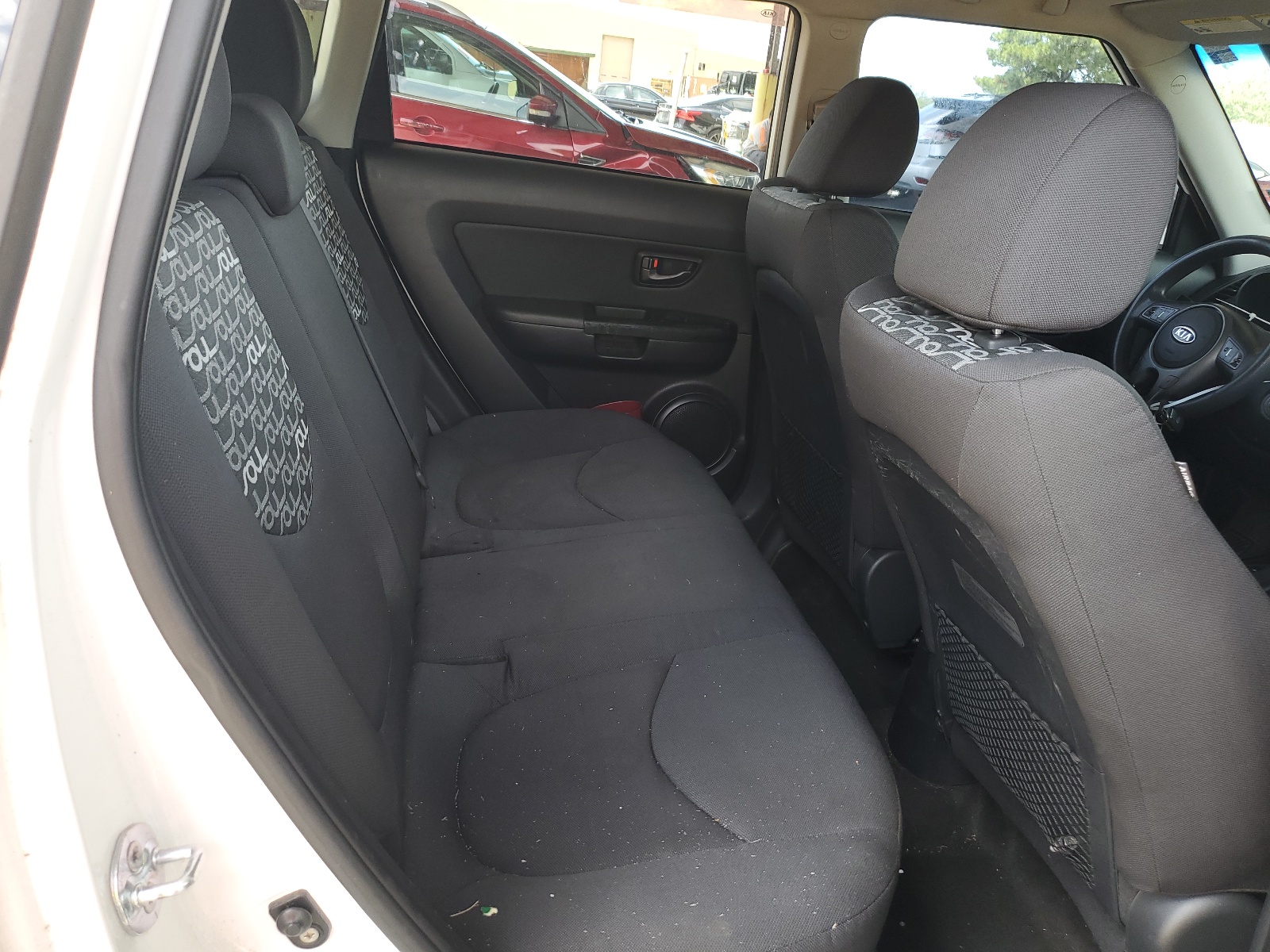 KNDJT2A28B7706229 2011 Kia Soul +