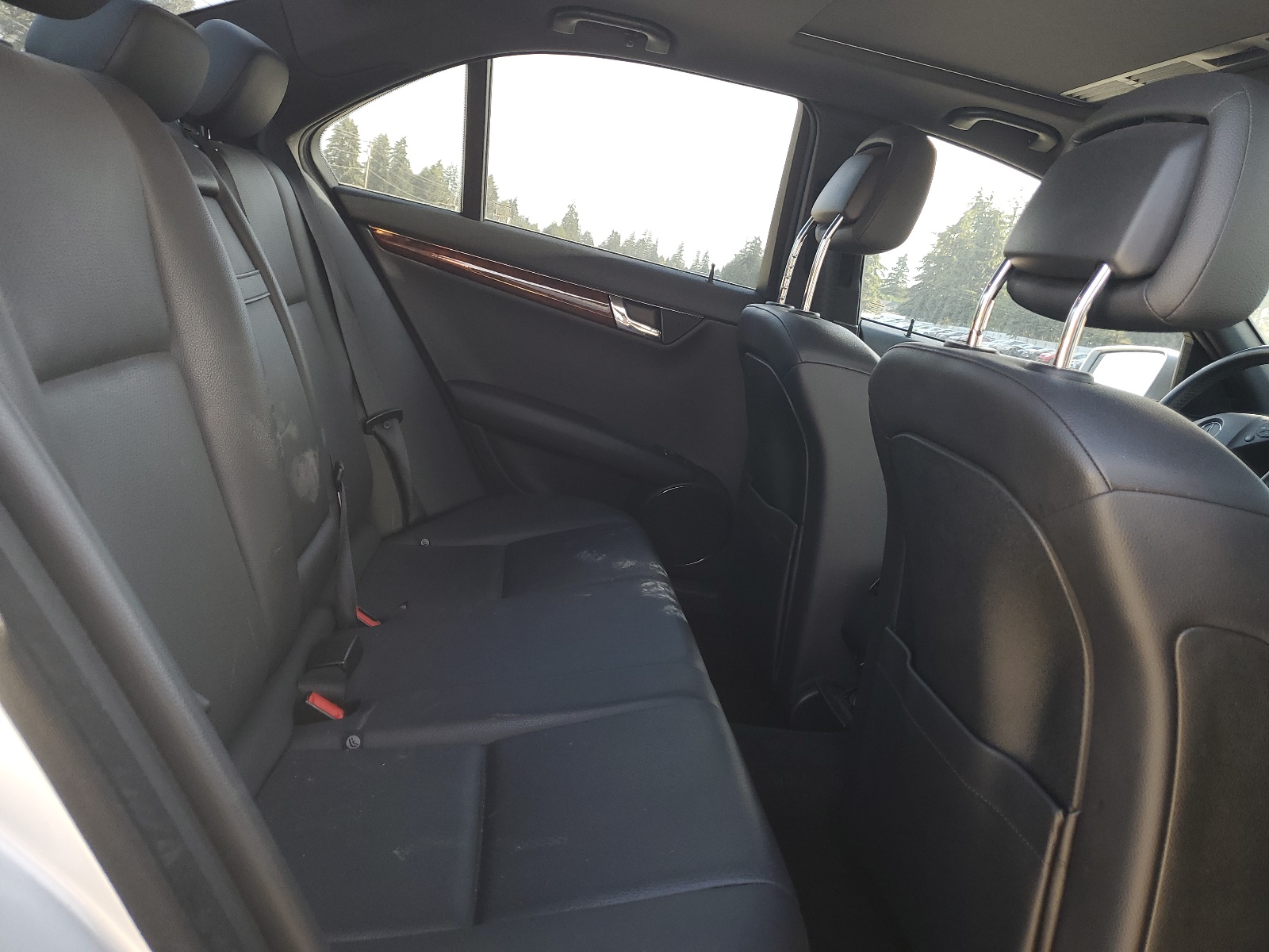 WDDGF8BB3BR183005 2011 Mercedes-Benz C 300 4Matic