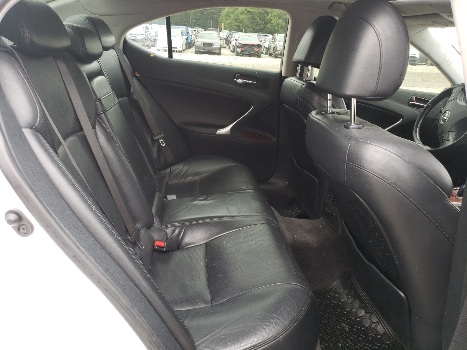 JTHCK262872013975 2007 Lexus Is 250