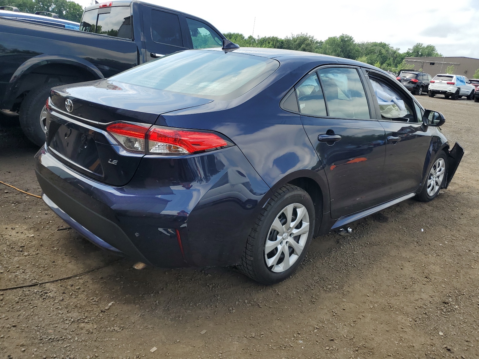 2020 Toyota Corolla Le vin: 5YFEPRAE2LP040137