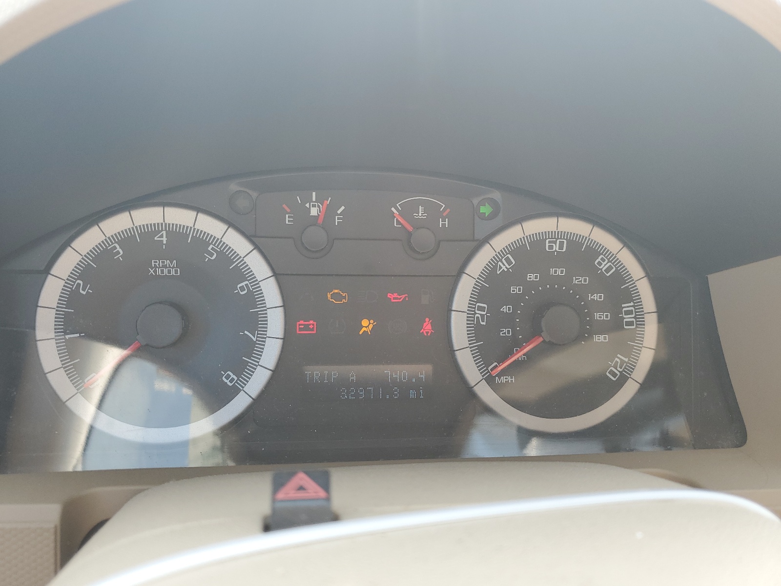 1FMCU04118KA17907 2008 Ford Escape Limited