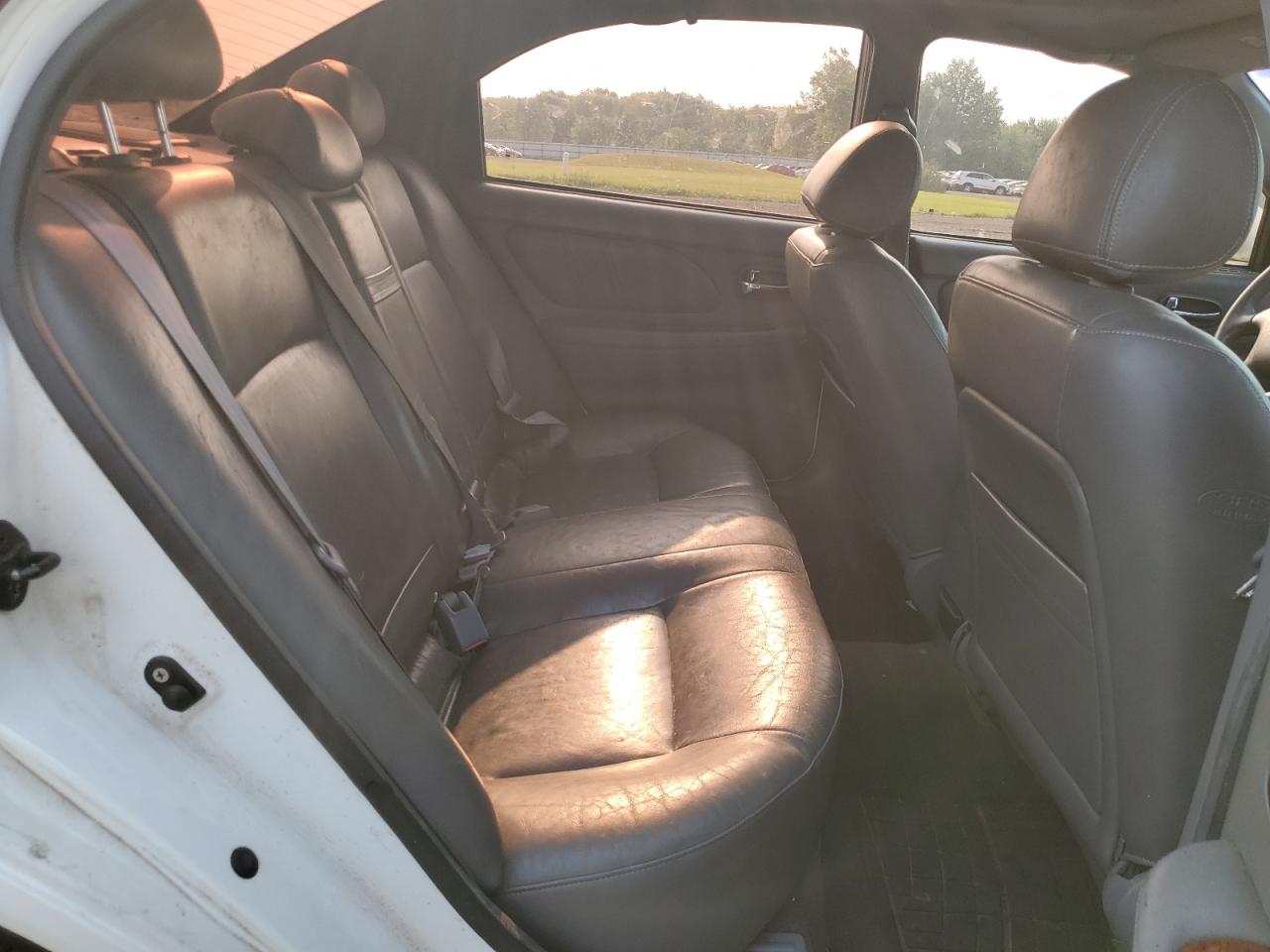 2001 Kia Optima Magentis VIN: KNAGD124815084949 Lot: 64194614