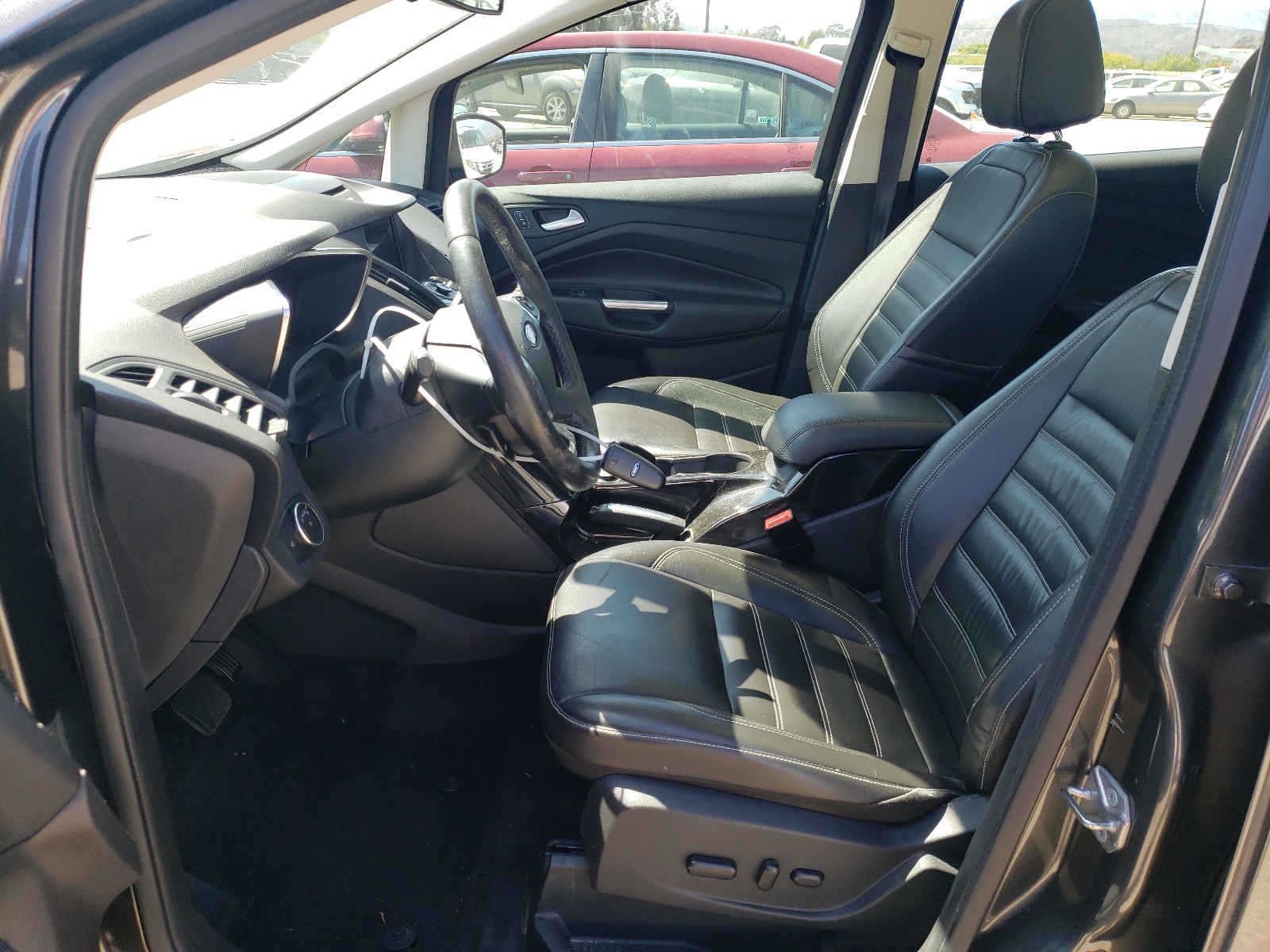 1FADP5FU1HL112603 2017 Ford C-Max Titanium