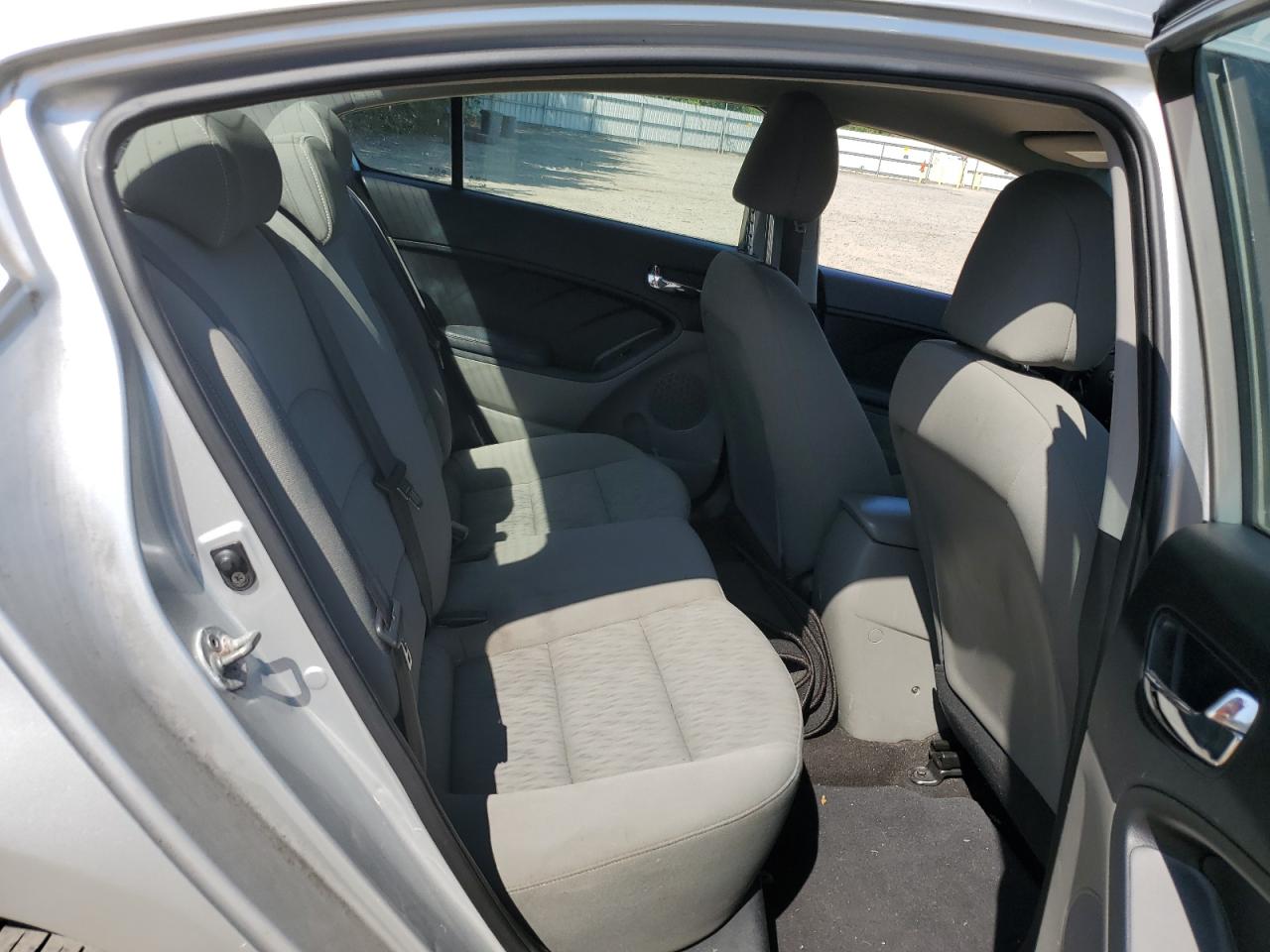 2015 Kia Forte Lx VIN: KNAFK4A63F5281931 Lot: 62506844