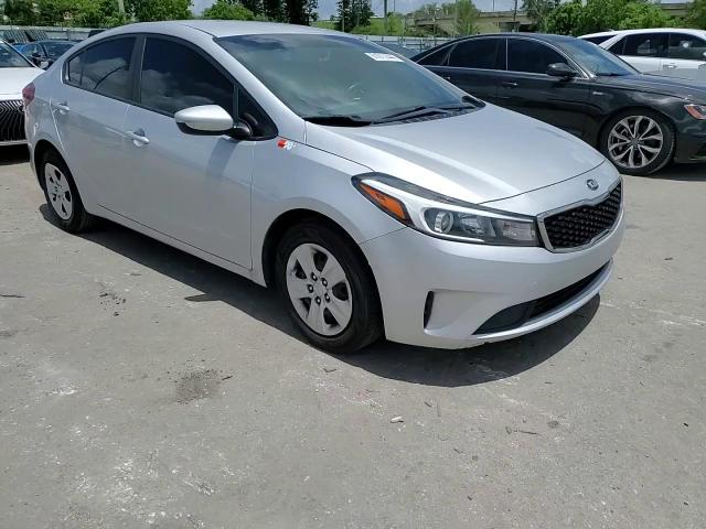 2017 Kia Forte Lx VIN: 3KPFK4A75HE091177 Lot: 61911444