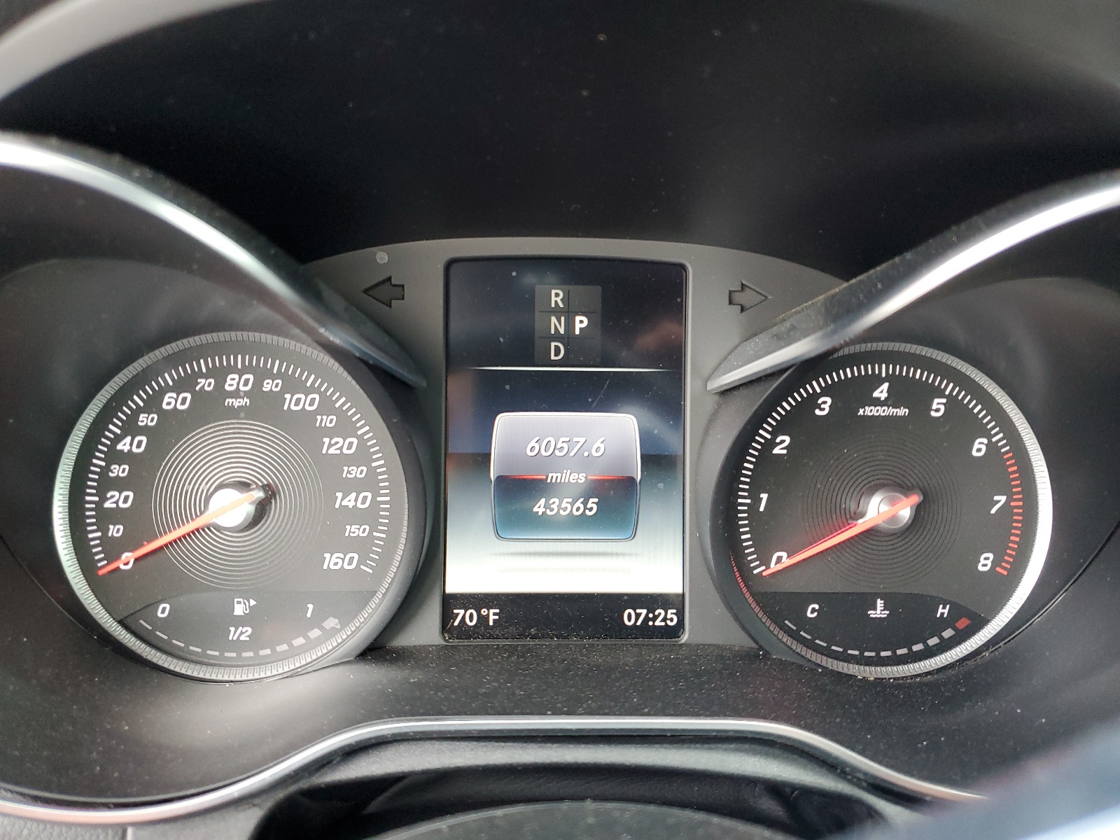 WDDWK4JB6JF679529 2018 Mercedes-Benz C 300