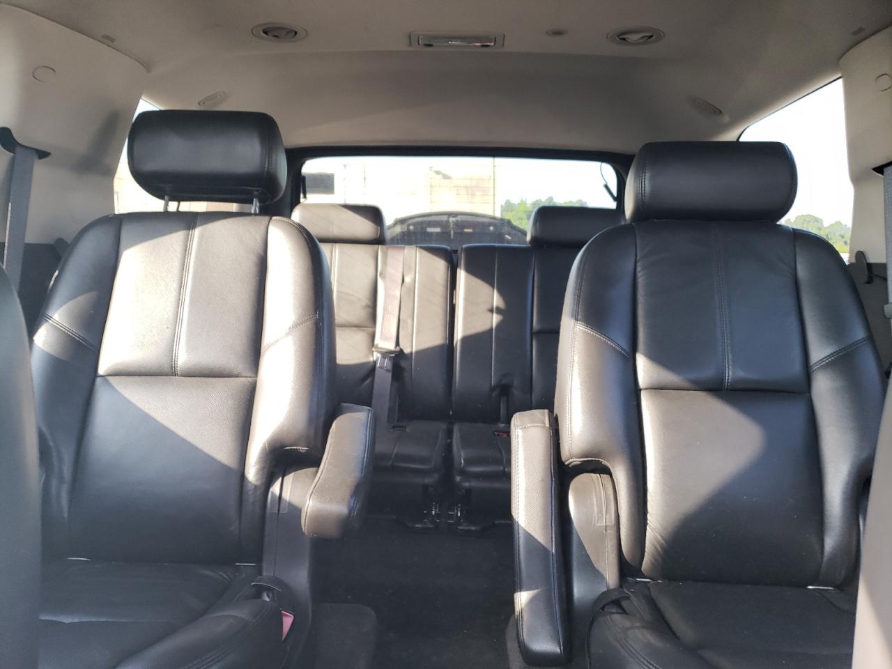 2008 Chevrolet Tahoe K1500 VIN: 1GNFK13078J120803 Lot: 63197834