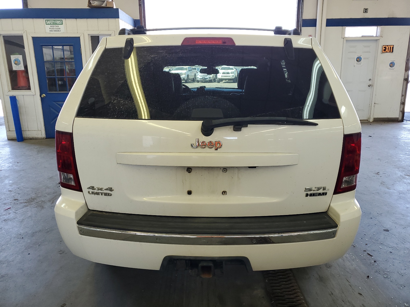 1J4HR58256C360569 2006 Jeep Grand Cherokee Limited