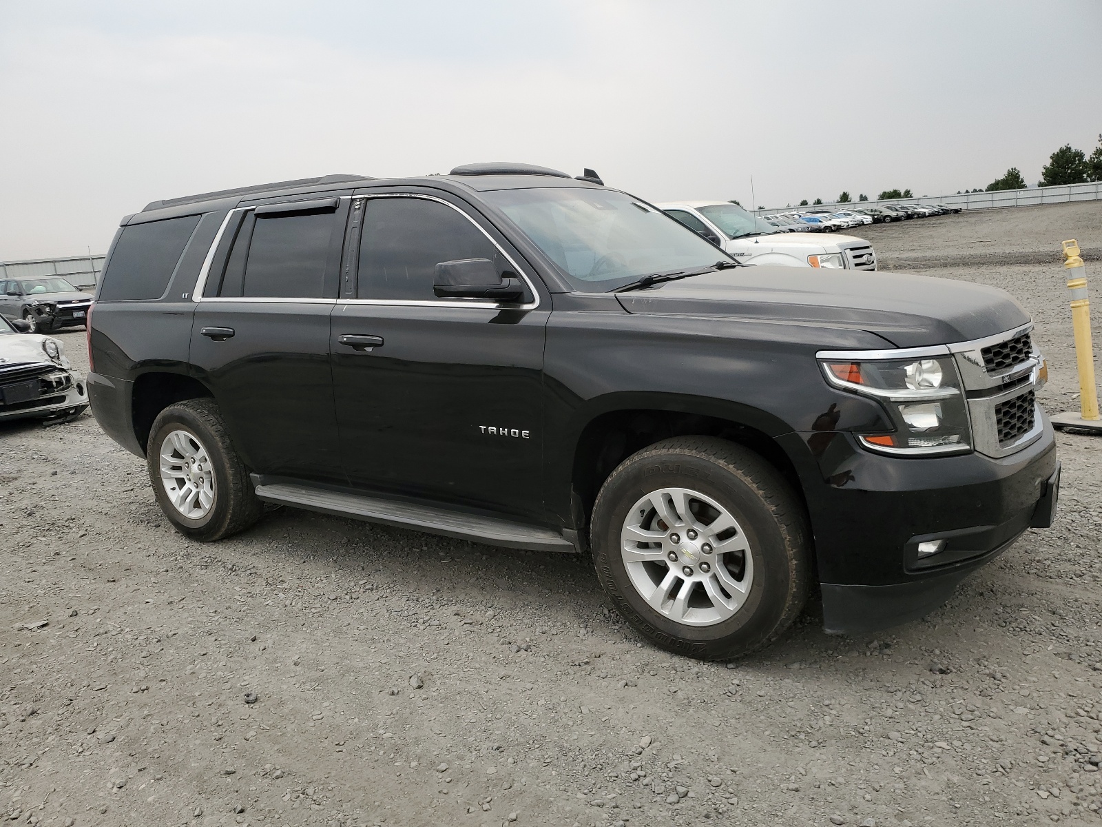 2015 Chevrolet Tahoe K1500 Lt vin: 1GNSKBKC1FR656502