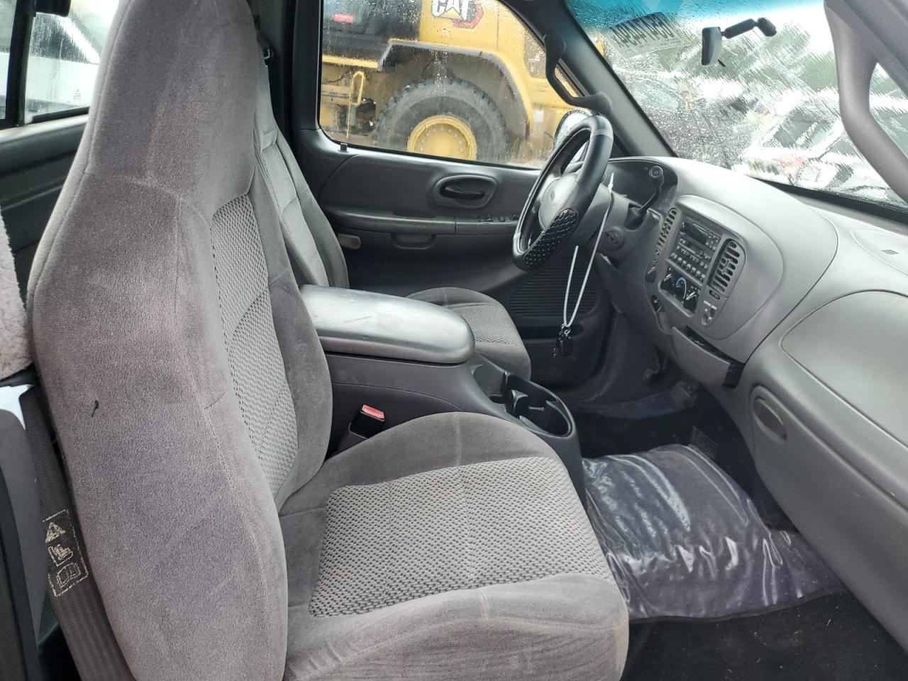 2002 Ford F150 VIN: 2FTRF18W52CA37769 Lot: 65474494