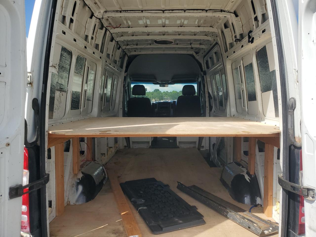 2007 Dodge Sprinter 2500 VIN: WD0PE745575198982 Lot: 62568404