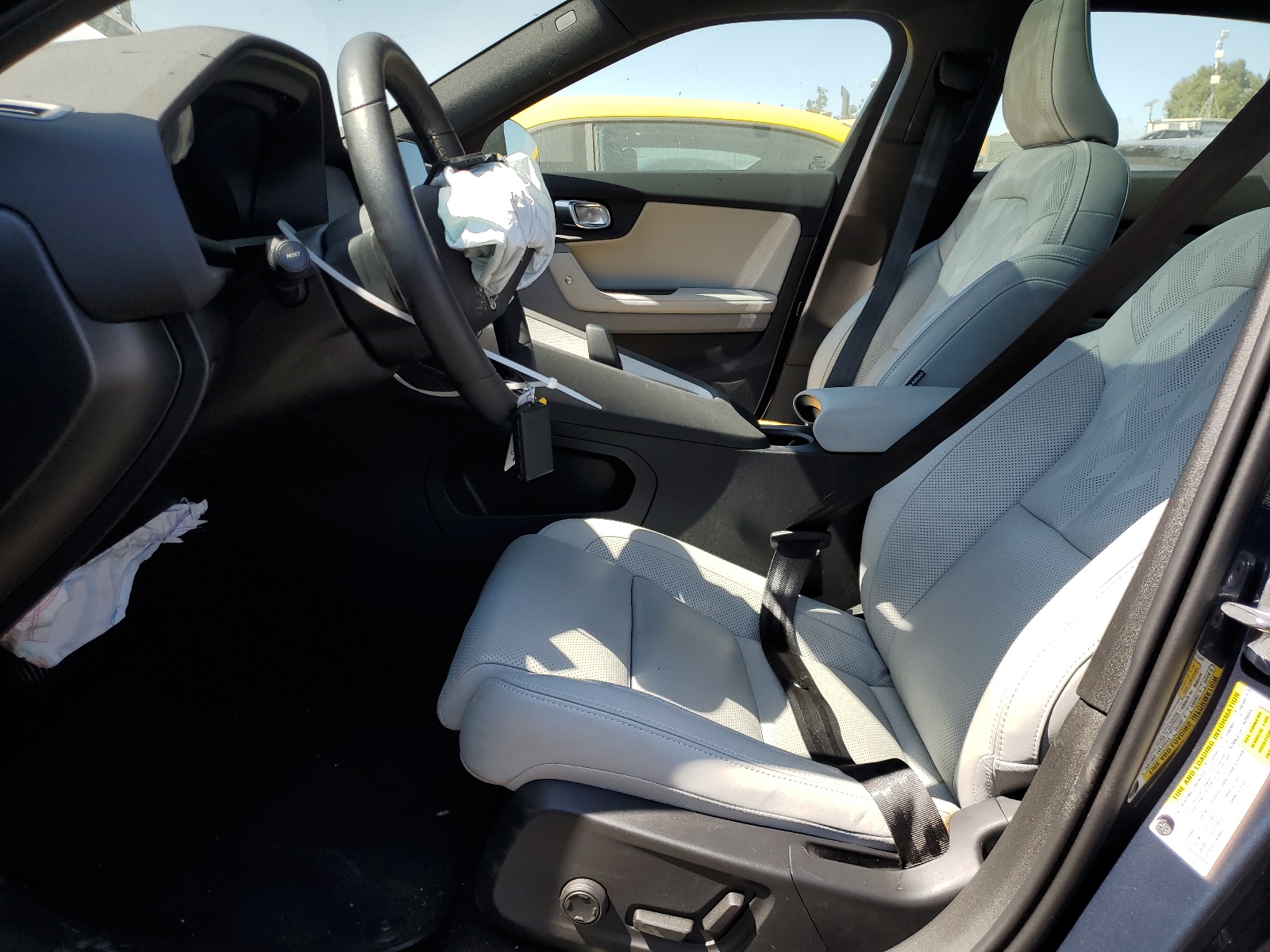 YSMED3KA6PL140469 2023 Polestar 2