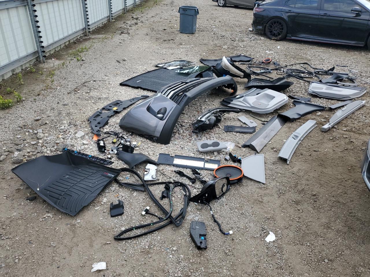 2019 Toyota Highlander Limited VIN: 5TDYZRFH5KS329996 Lot: 62038864