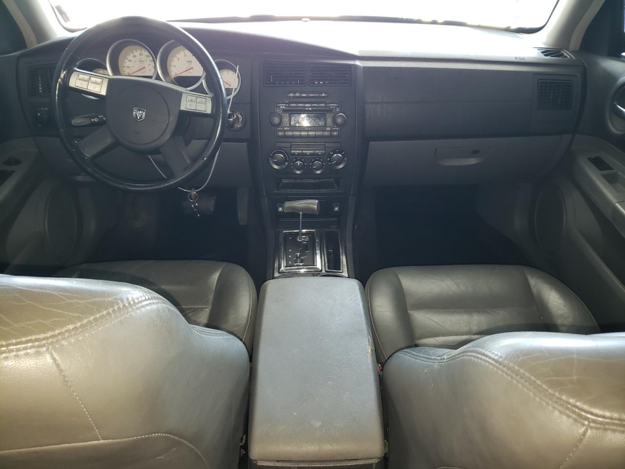 2005 Dodge Magnum R/T VIN: 2D4GV58295H135891 Lot: 61687924