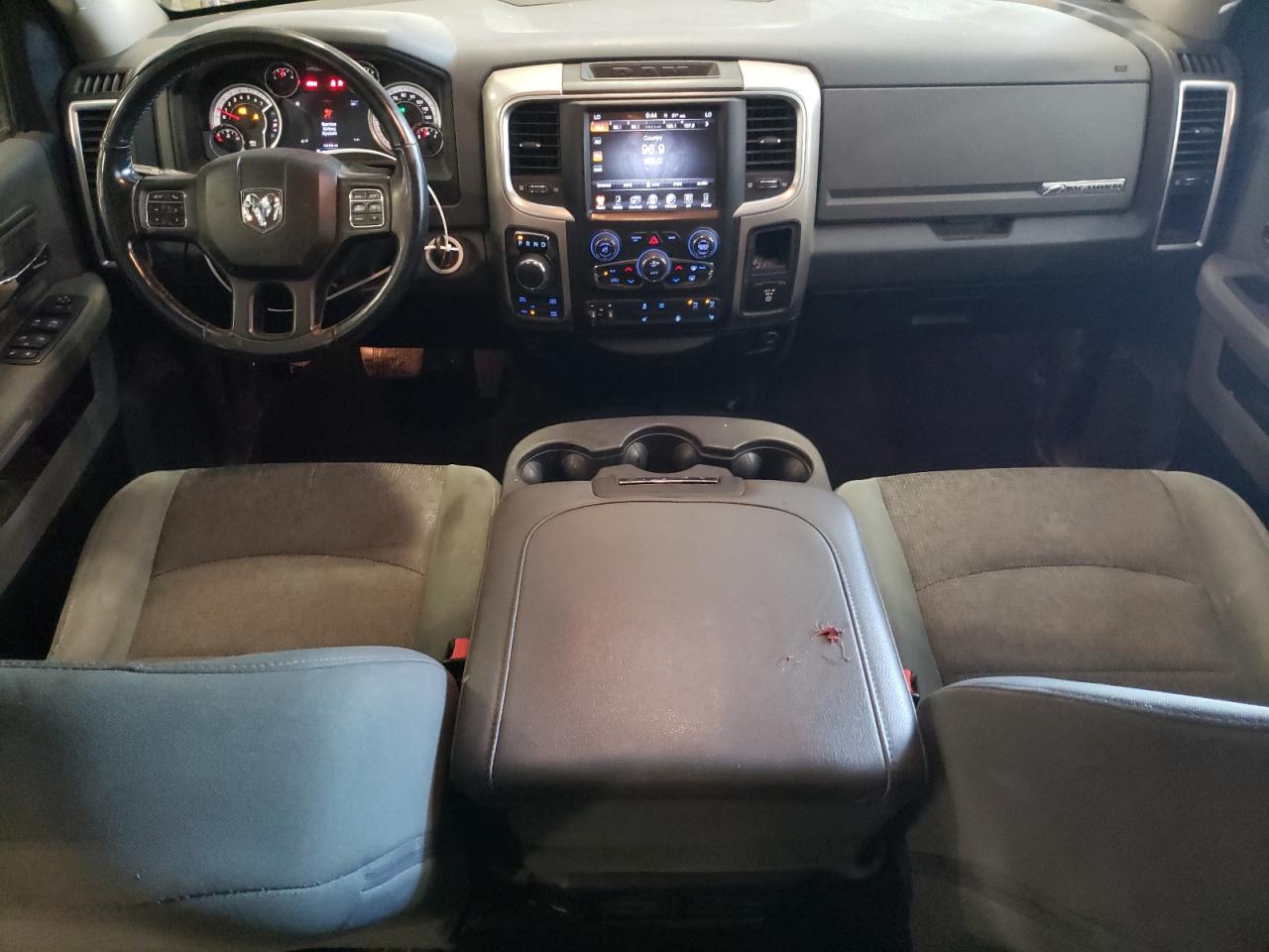 2016 Ram 1500 Slt VIN: 3C6RR7LT4GG388701 Lot: 65384034