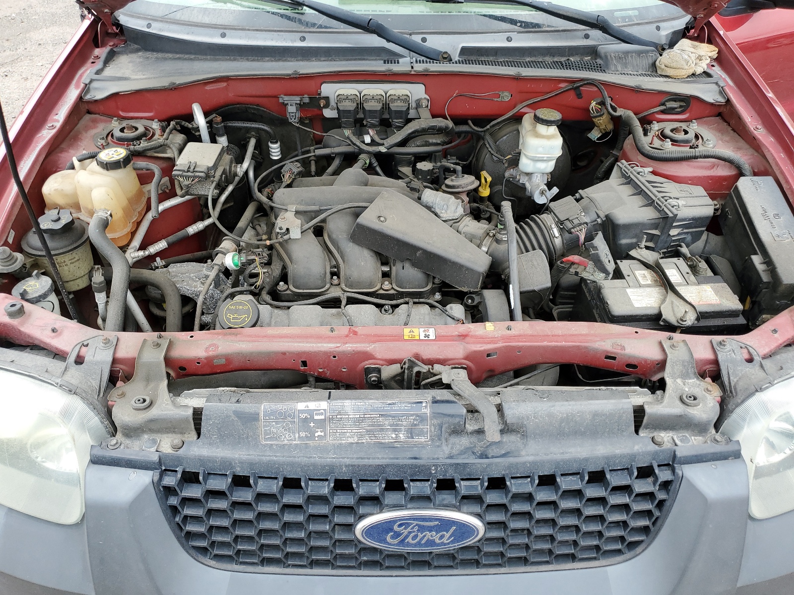 1FMYU93135DA10632 2005 Ford Escape Xlt