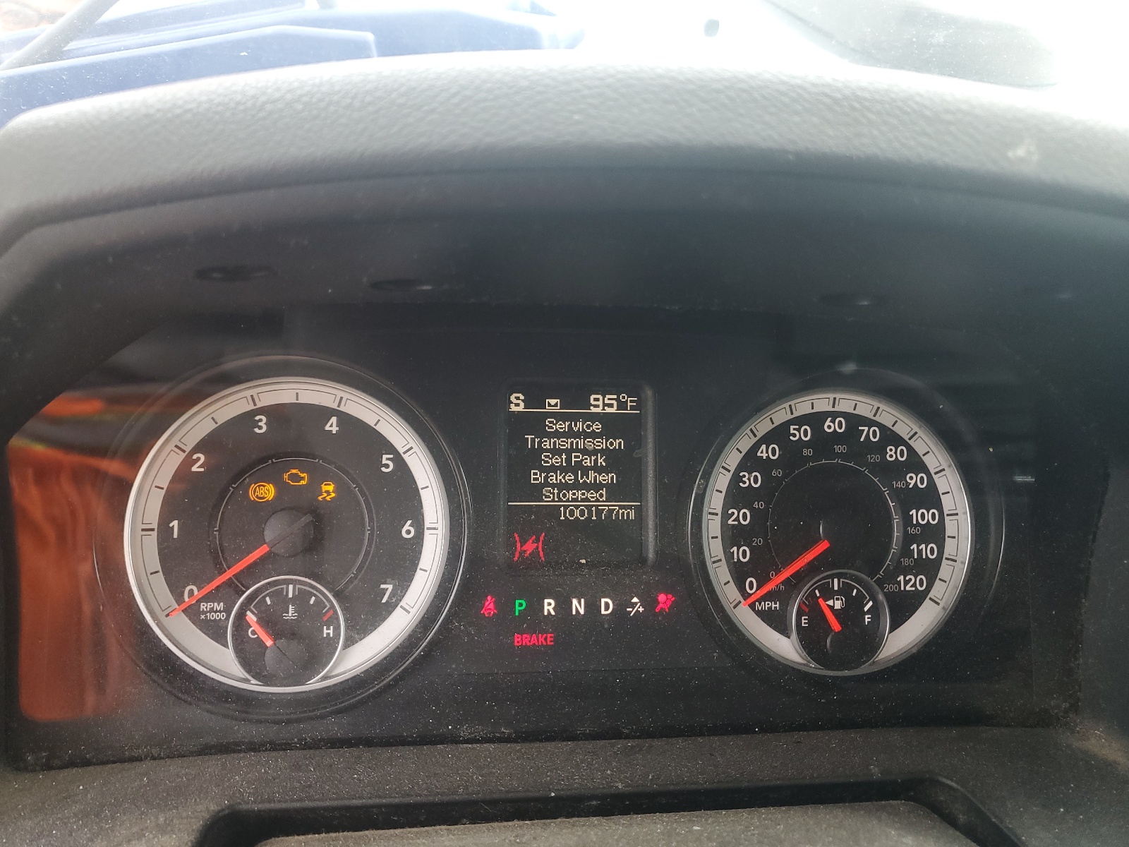 1C6RR7FT8FS647063 2015 Ram 1500 St