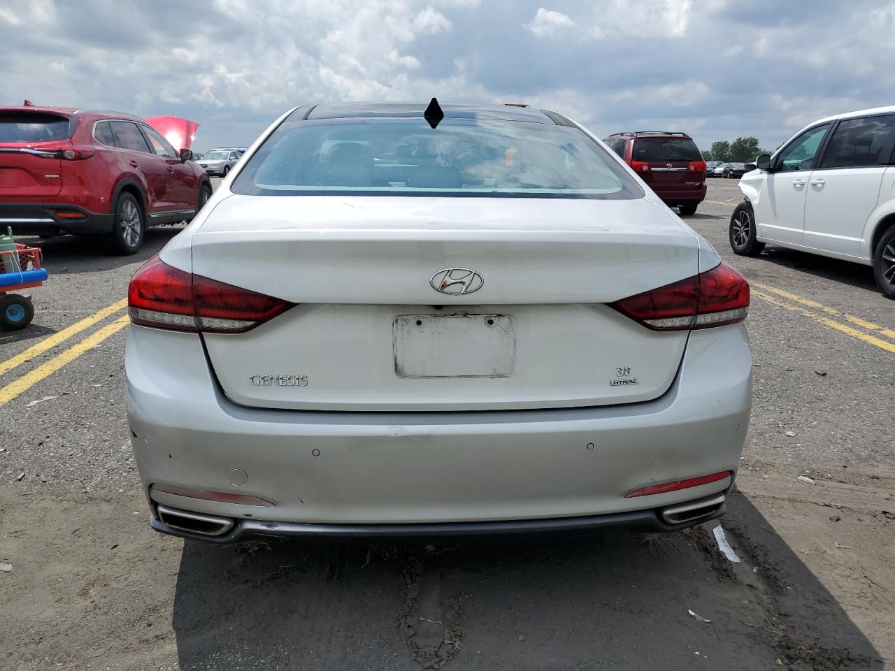 KMHGN4JEXGU110716 2016 Hyundai Genesis 3.8L