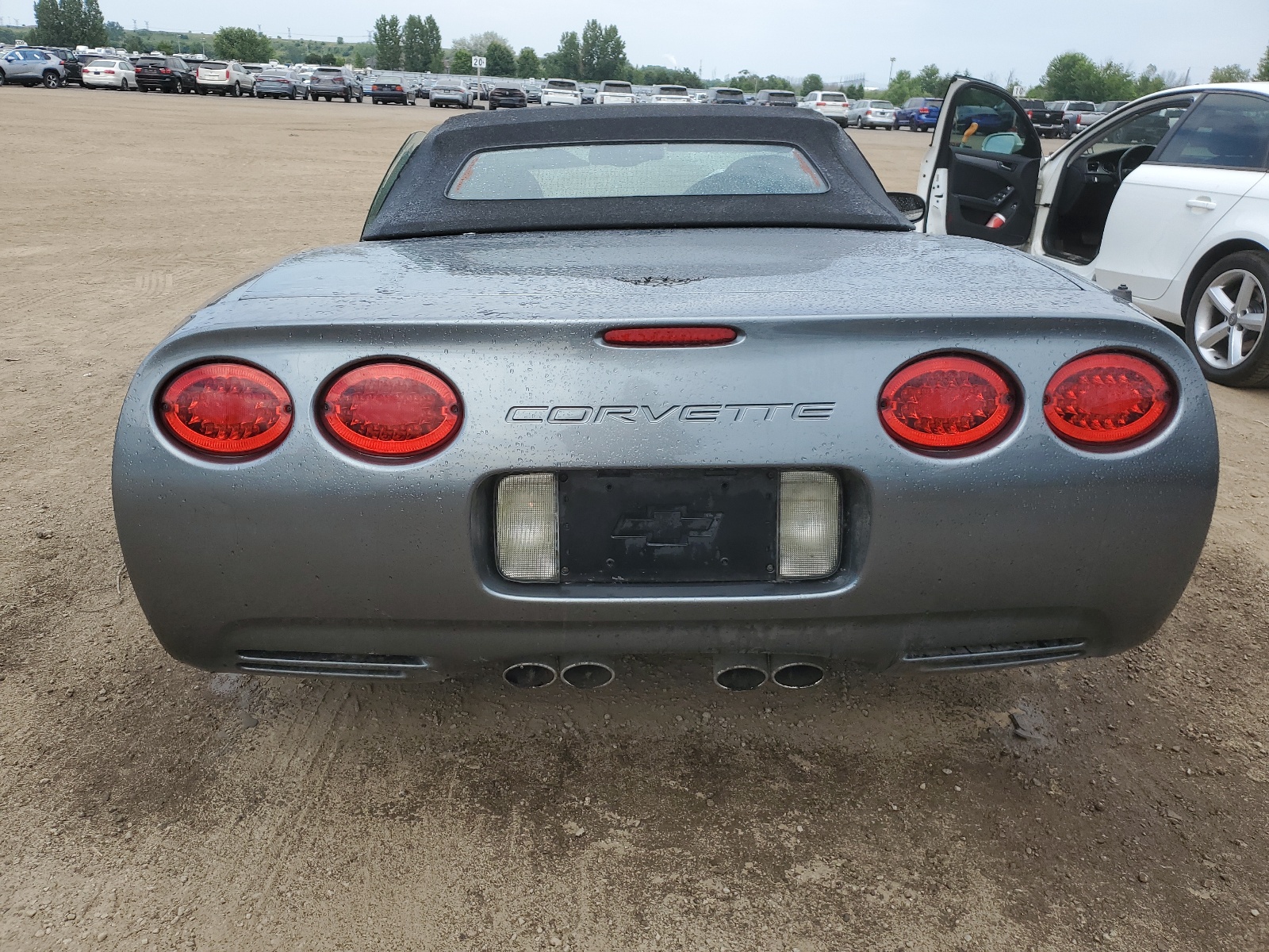 1G1YY32G635132588 2003 Chevrolet Corvette