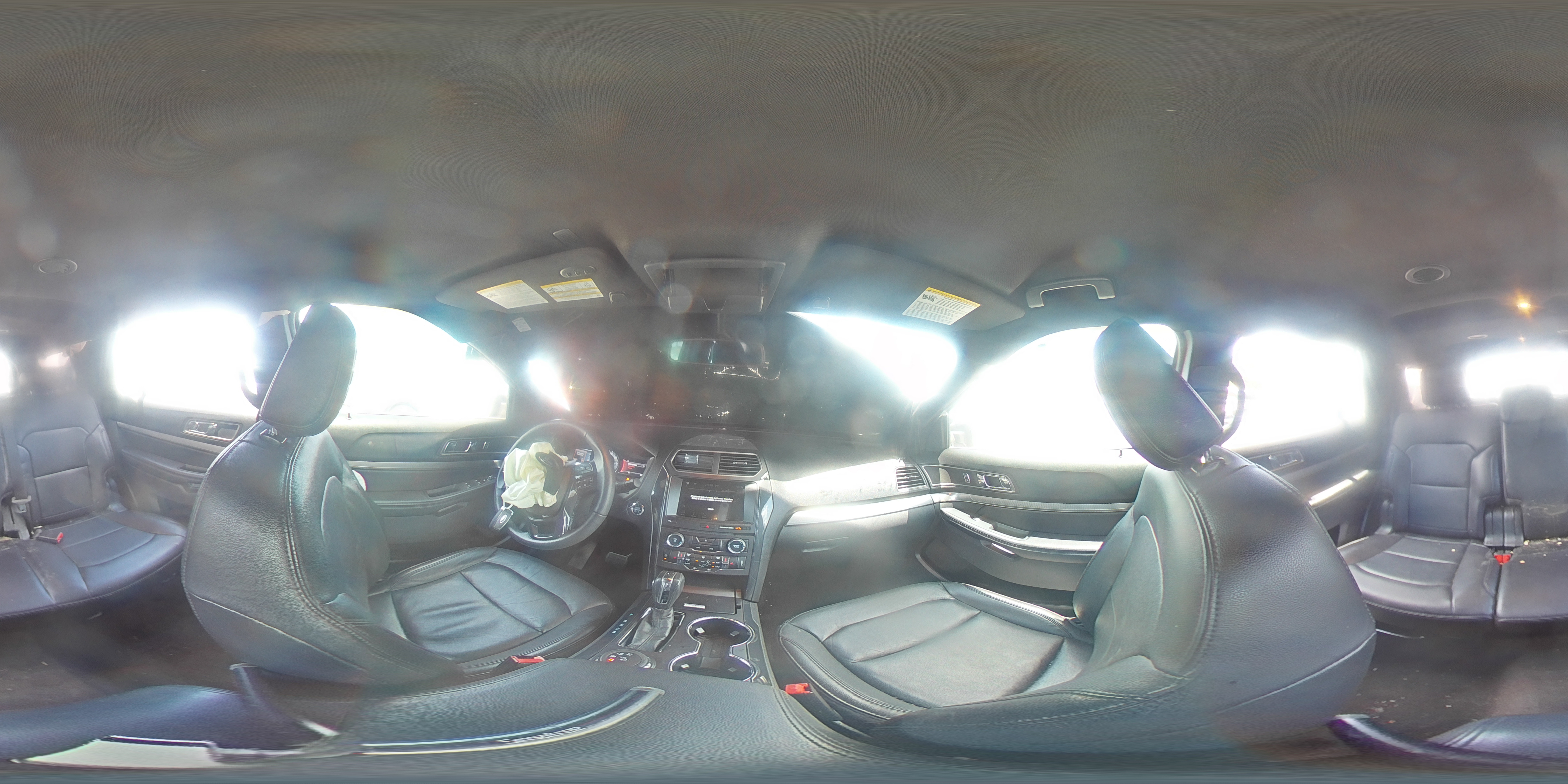 2018 Ford Explorer - Image 14