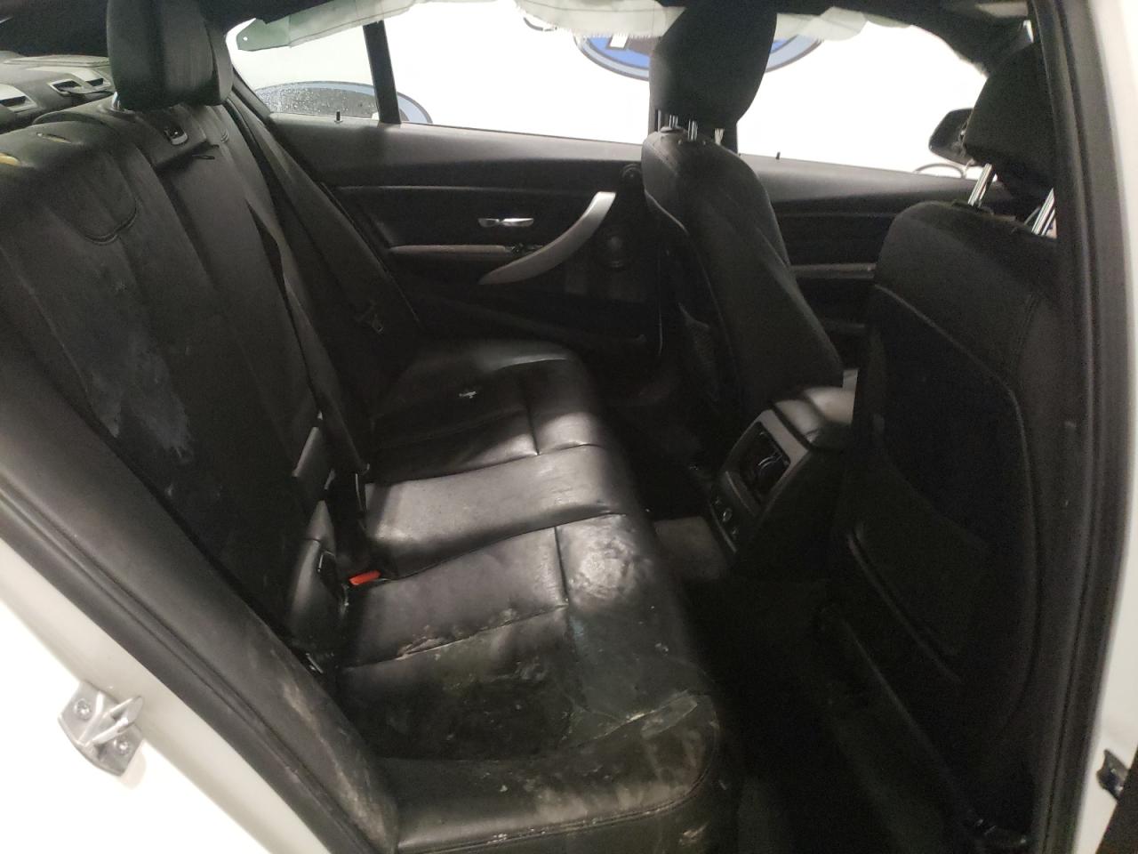 2015 BMW 335 Xi VIN: WBA3B9G50FNR94204 Lot: 62758234