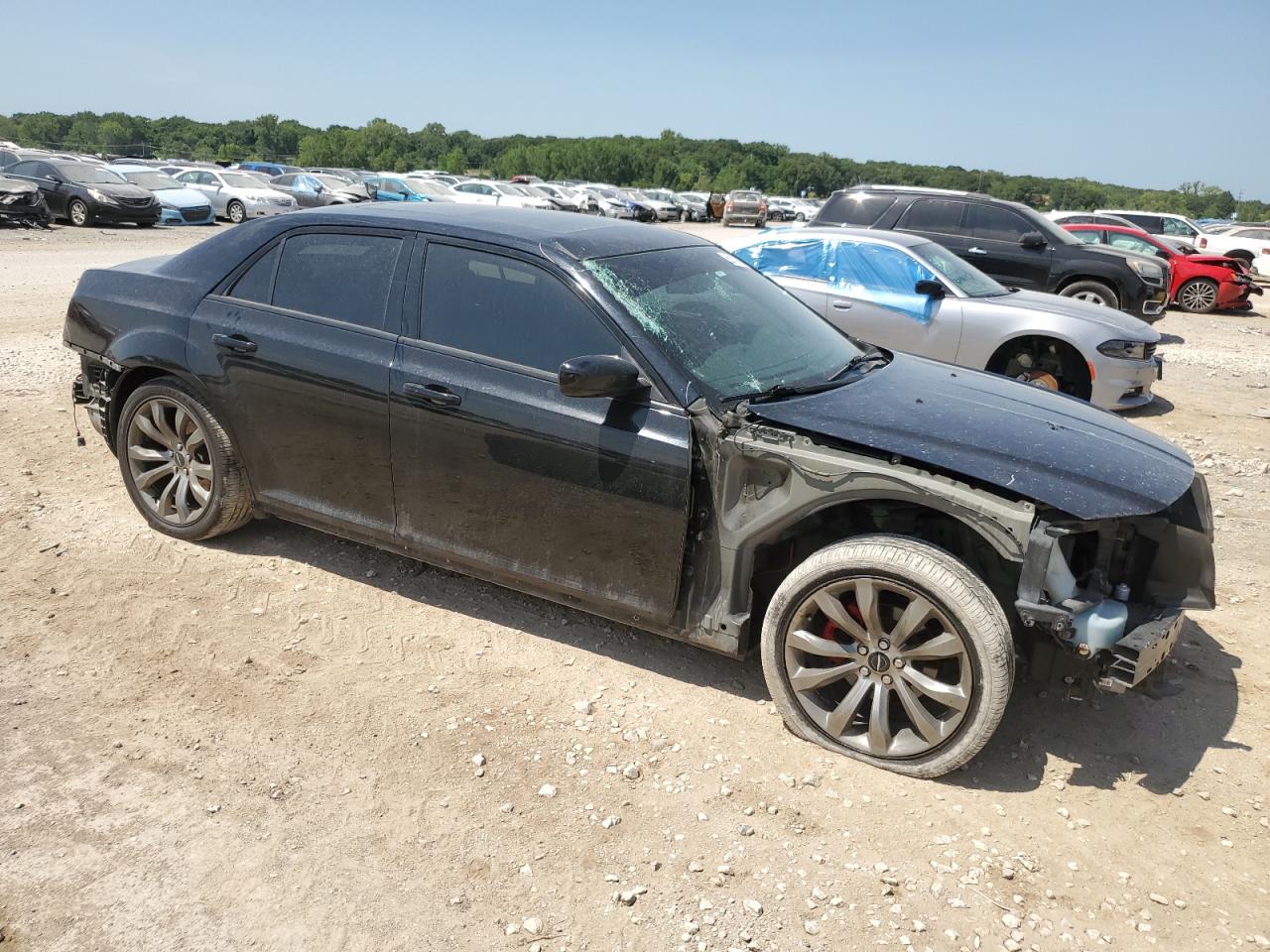2014 Chrysler 300 - Image 4