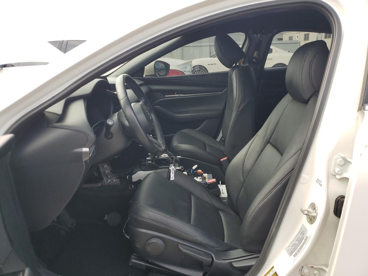 2021 Mazda 3 Select VIN: JM1BPAKL5M1322750 Lot: 62838414