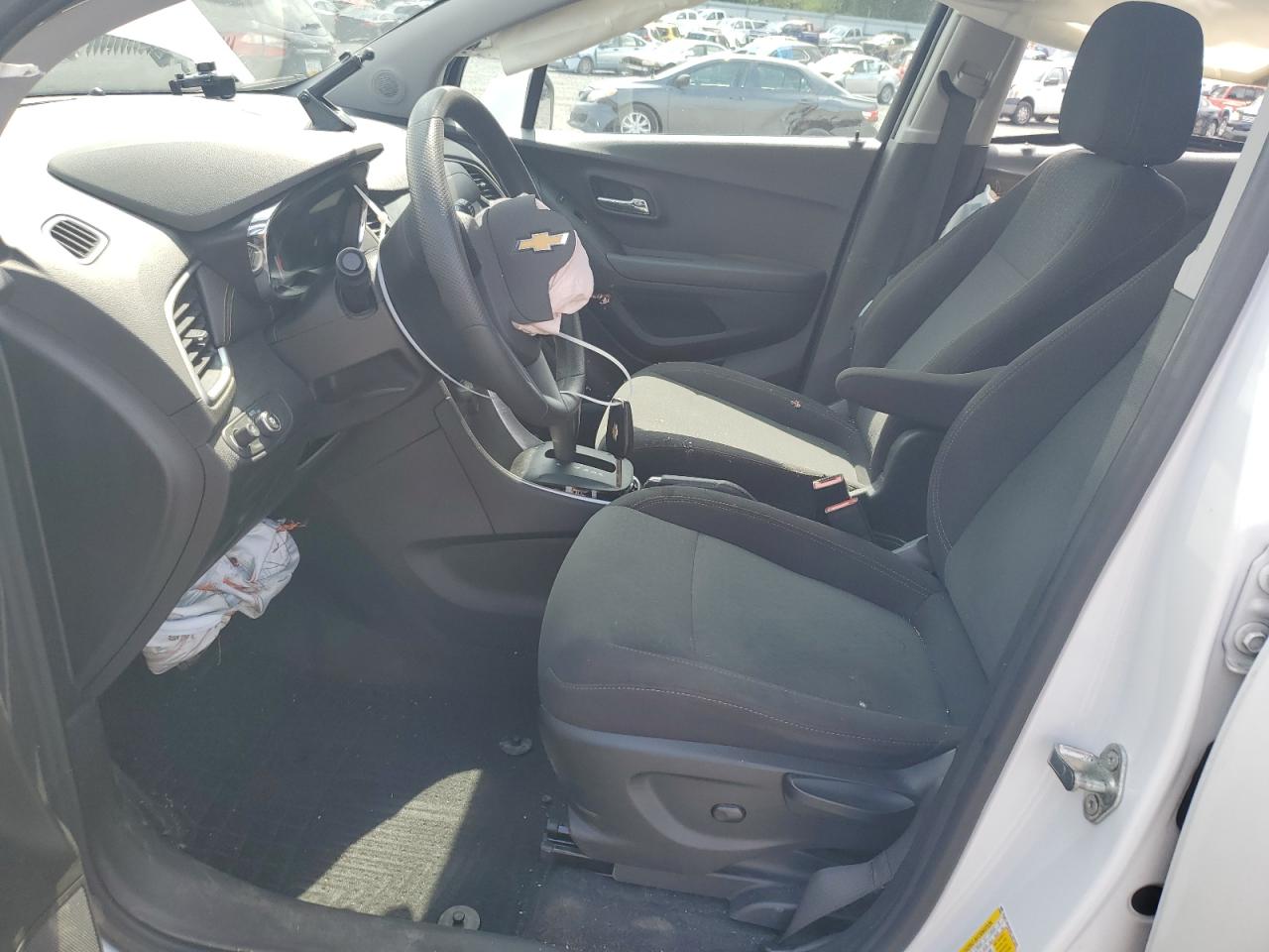 2019 Chevrolet Trax Ls VIN: 3GNCJNSB3KL397299 Lot: 62491314