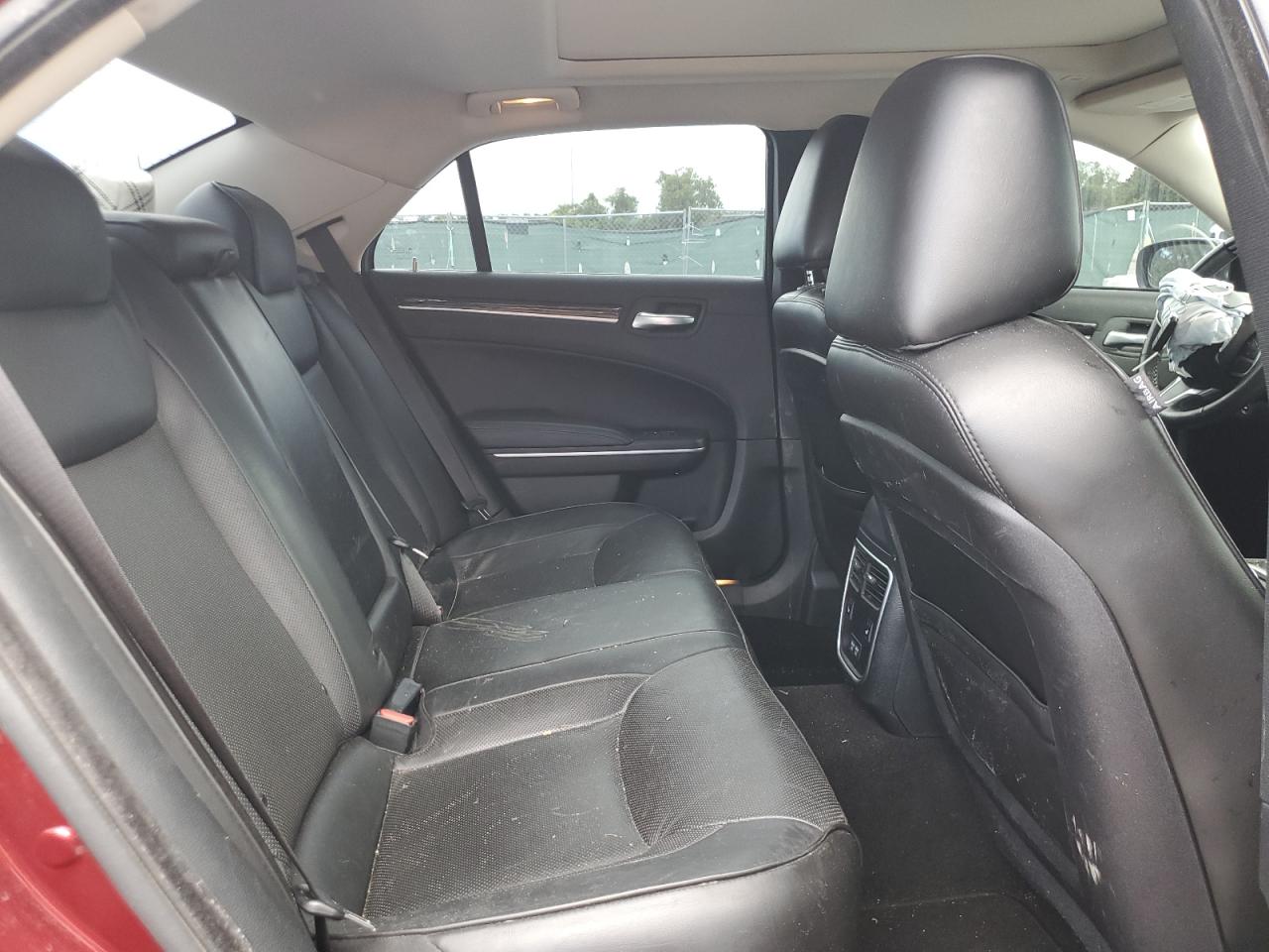 2020 Chrysler 300 Limited VIN: 2C3CCAKG9LH146163 Lot: 65246834