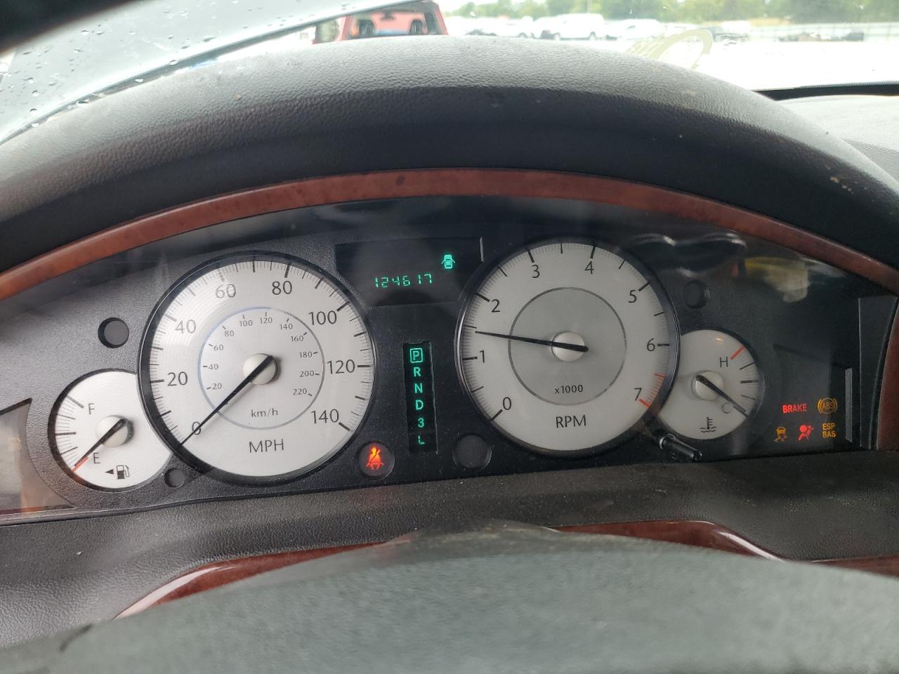 2010 Chrysler 300 Touring VIN: 2C3CA5CV6AH106033 Lot: 63643714