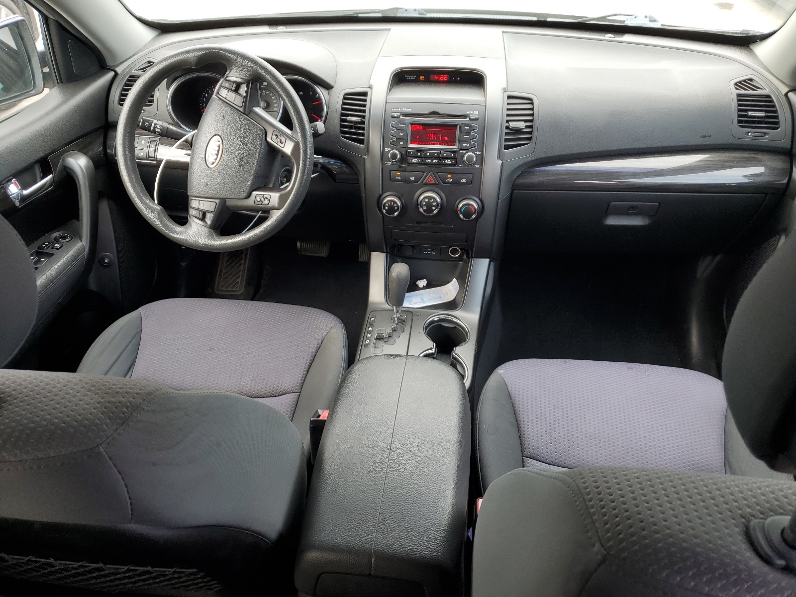 5XYKT4A12CG302967 2012 Kia Sorento Base