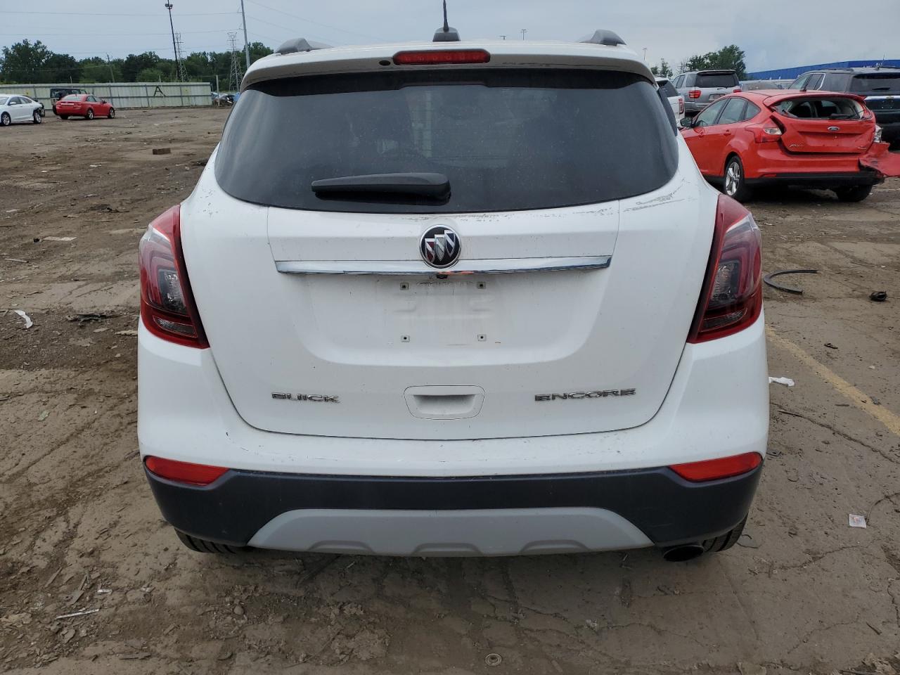 2018 Buick Encore Essence VIN: KL4CJCSB5JB517465 Lot: 61723754