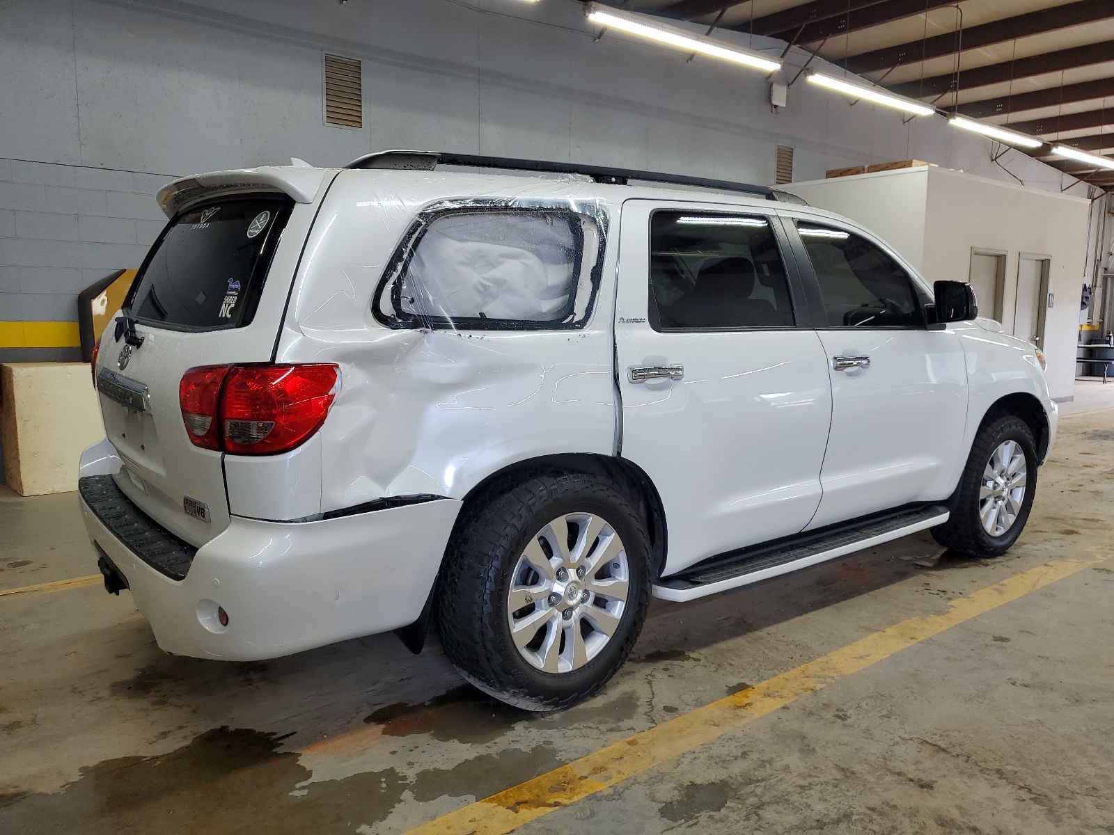 5TDDY5G19HS153667 2017 Toyota Sequoia Platinum