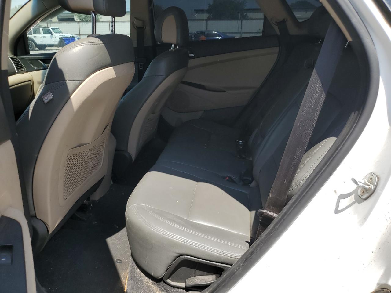 2017 Hyundai Tucson Se VIN: KM8J23A40HU569318 Lot: 62638374