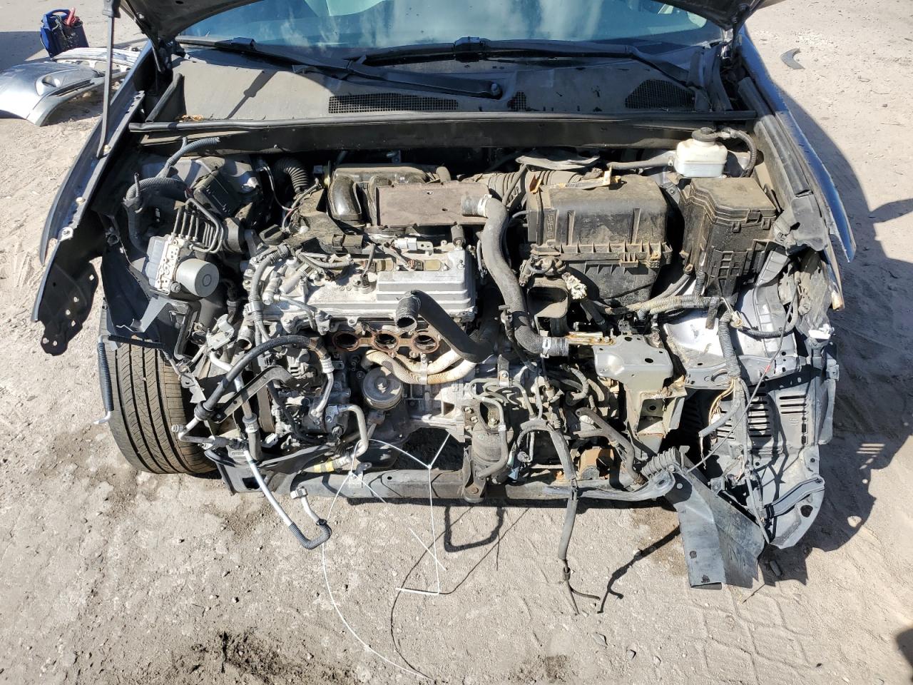 2011 Toyota Highlander Base VIN: 5TDZK3EHXBS049899 Lot: 66849474