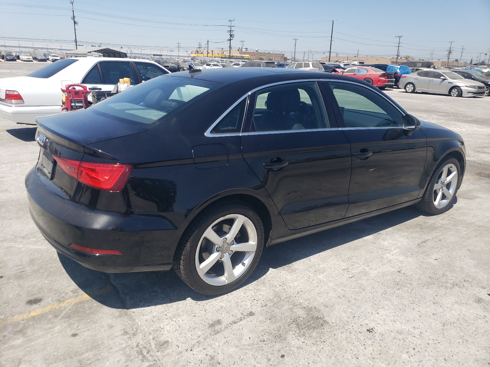 2015 Audi A3 Premium vin: WAUACGFF5F1014718