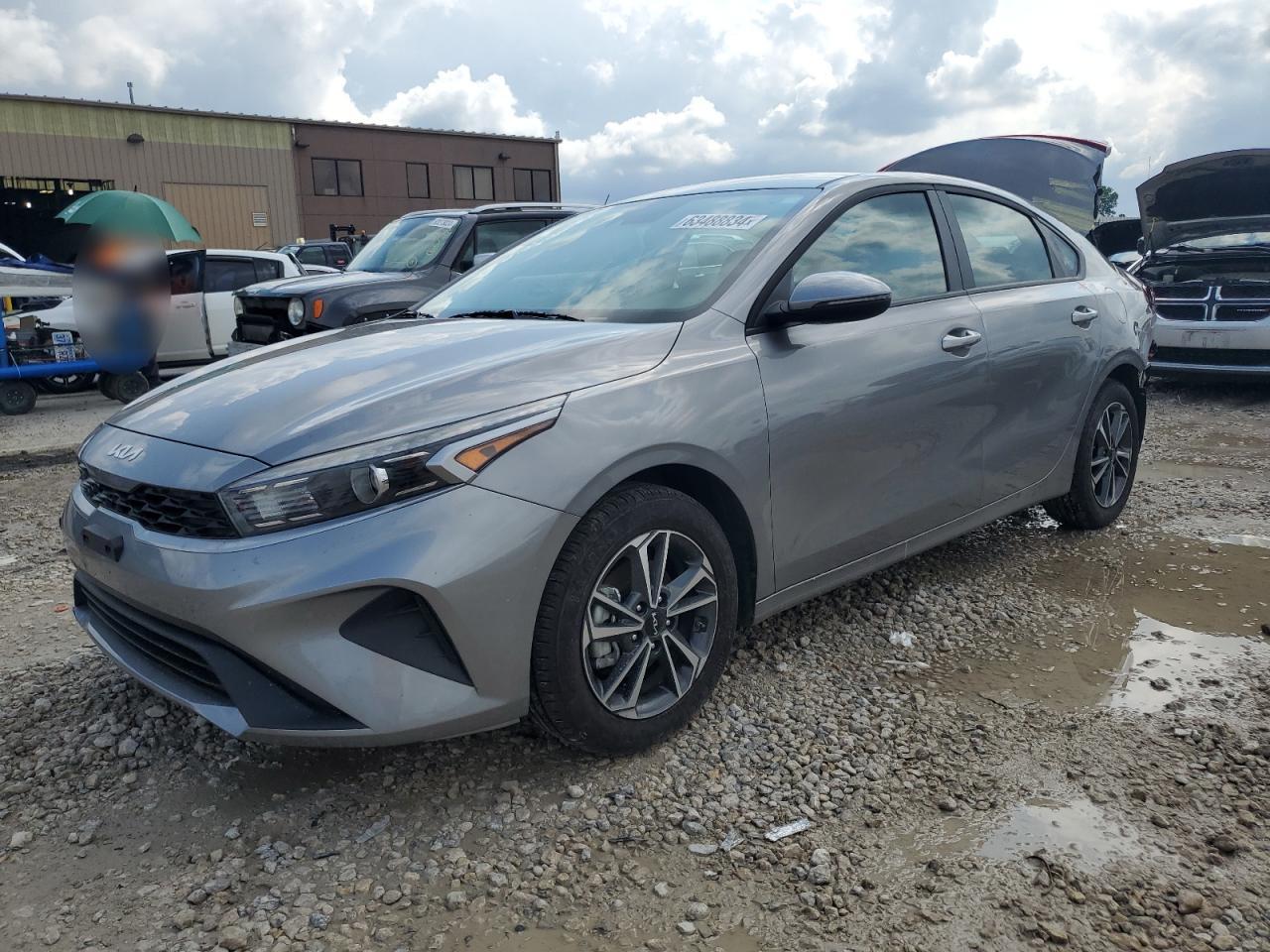 3KPF24AD8RE778161 2024 KIA FORTE - Image 1