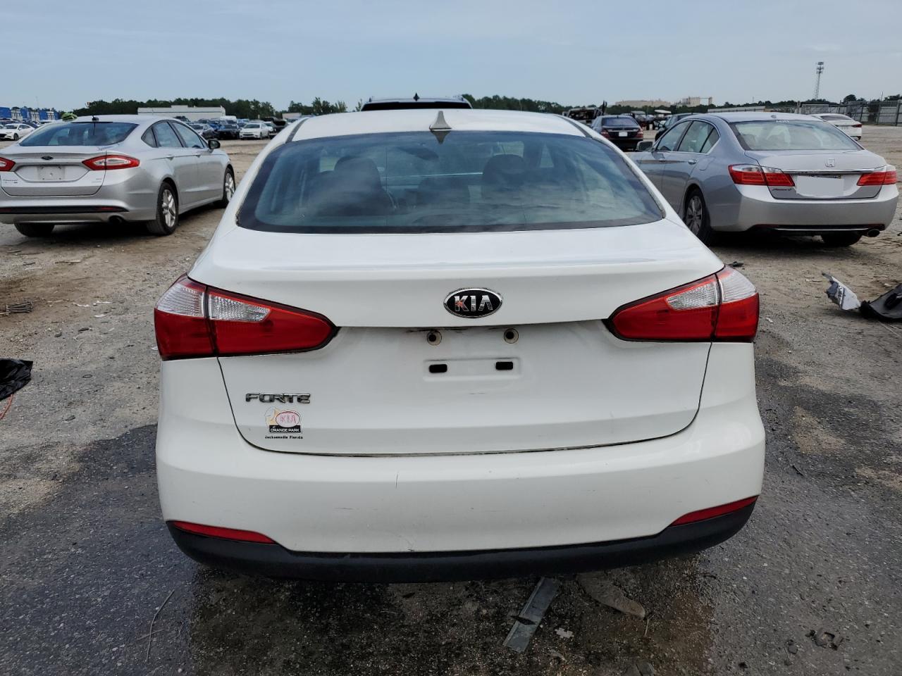 2016 Kia Forte Lx VIN: KNAFK4A65G5611800 Lot: 64908964