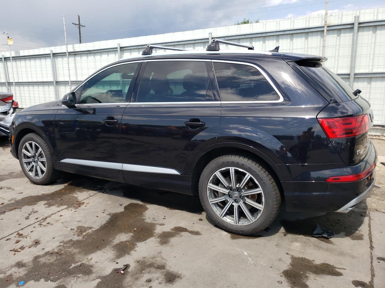 2017 Audi Q7 Premium Plus VIN: WA1LAAF73HD049177 Lot: 62914054