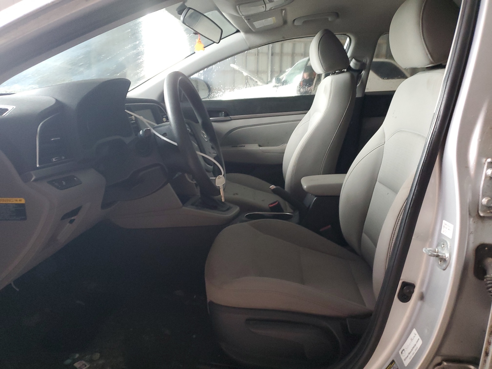 5NPD84LF9JH308015 2018 Hyundai Elantra Sel