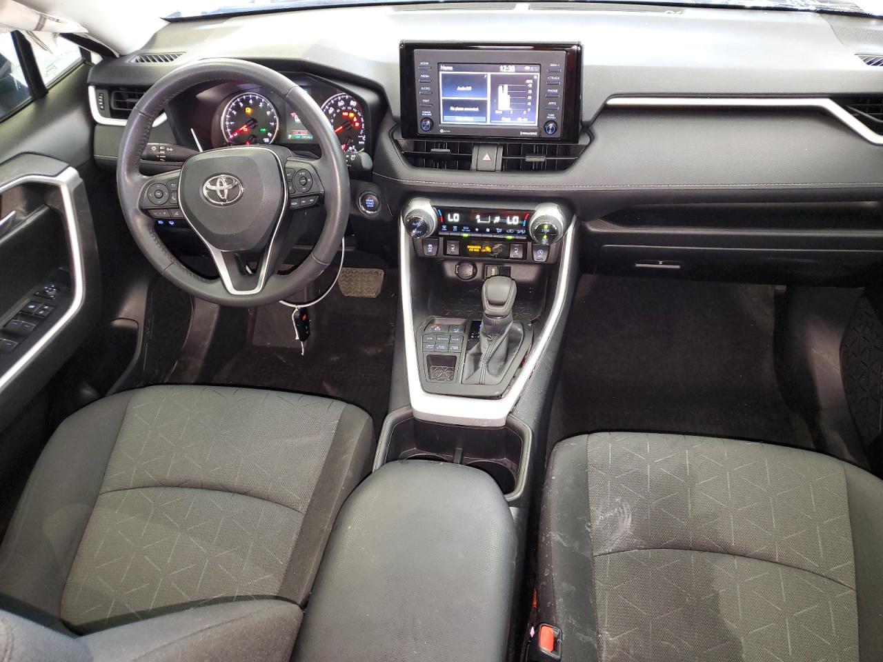 2022 Toyota Rav4 Xle VIN: 2T3P1RFV0NC288545 Lot: 65016284