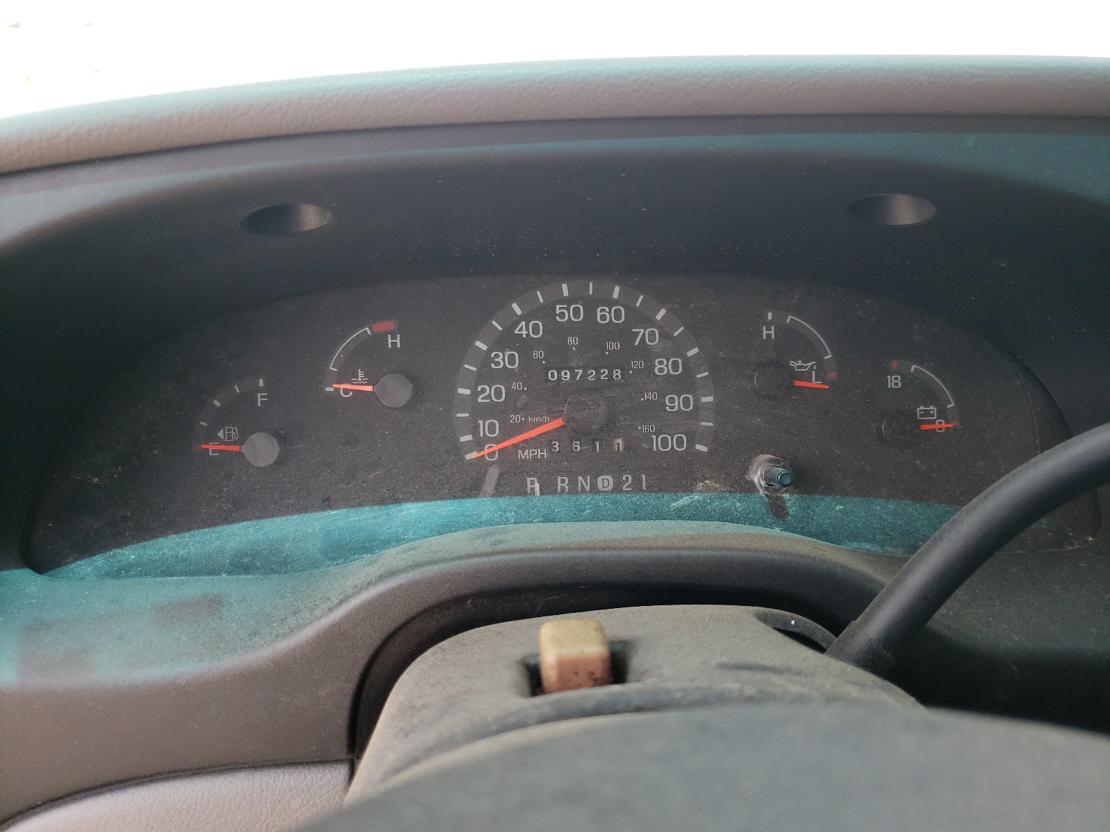 1FBSS31SXWHA15740 1998 Ford Econoline E350 Super Duty