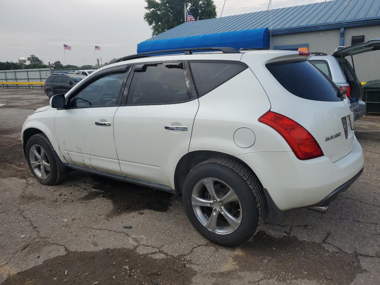 2005 Nissan Murano - Image 2