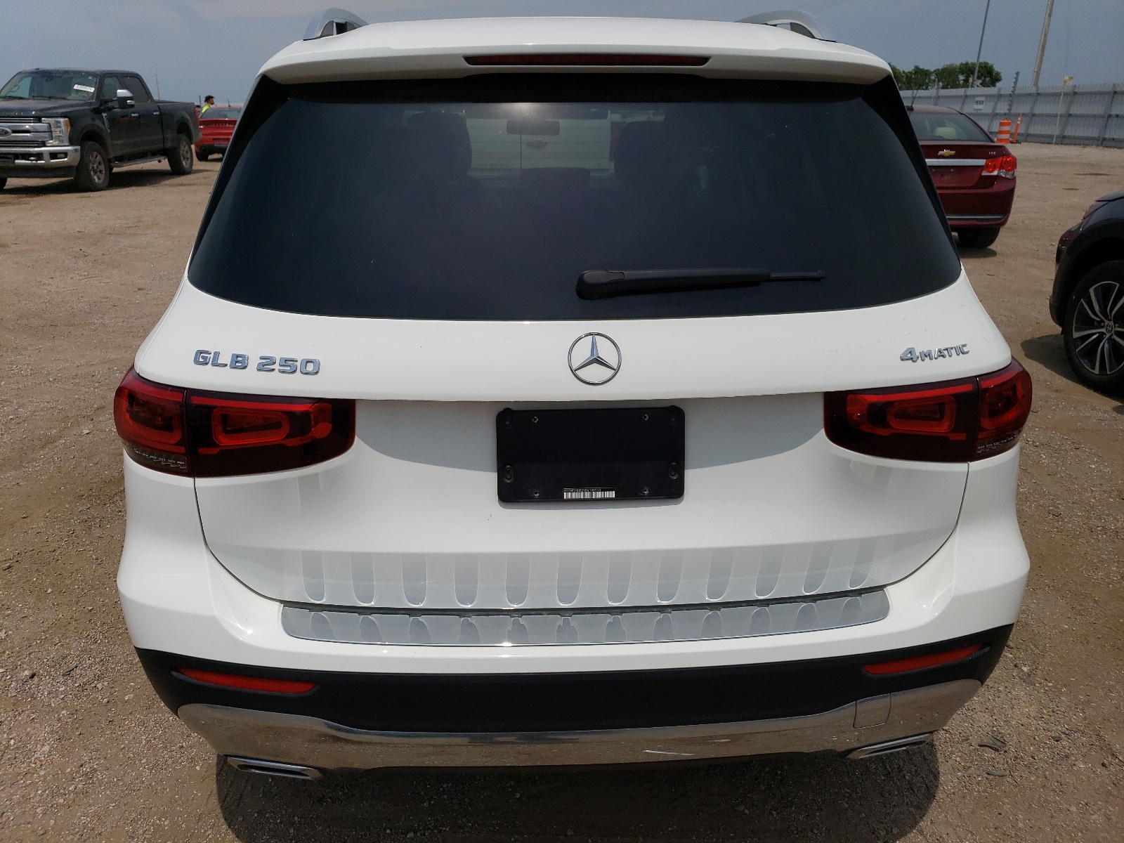 W1N4M4HB0MW106334 2021 Mercedes-Benz Glb 250 4Matic