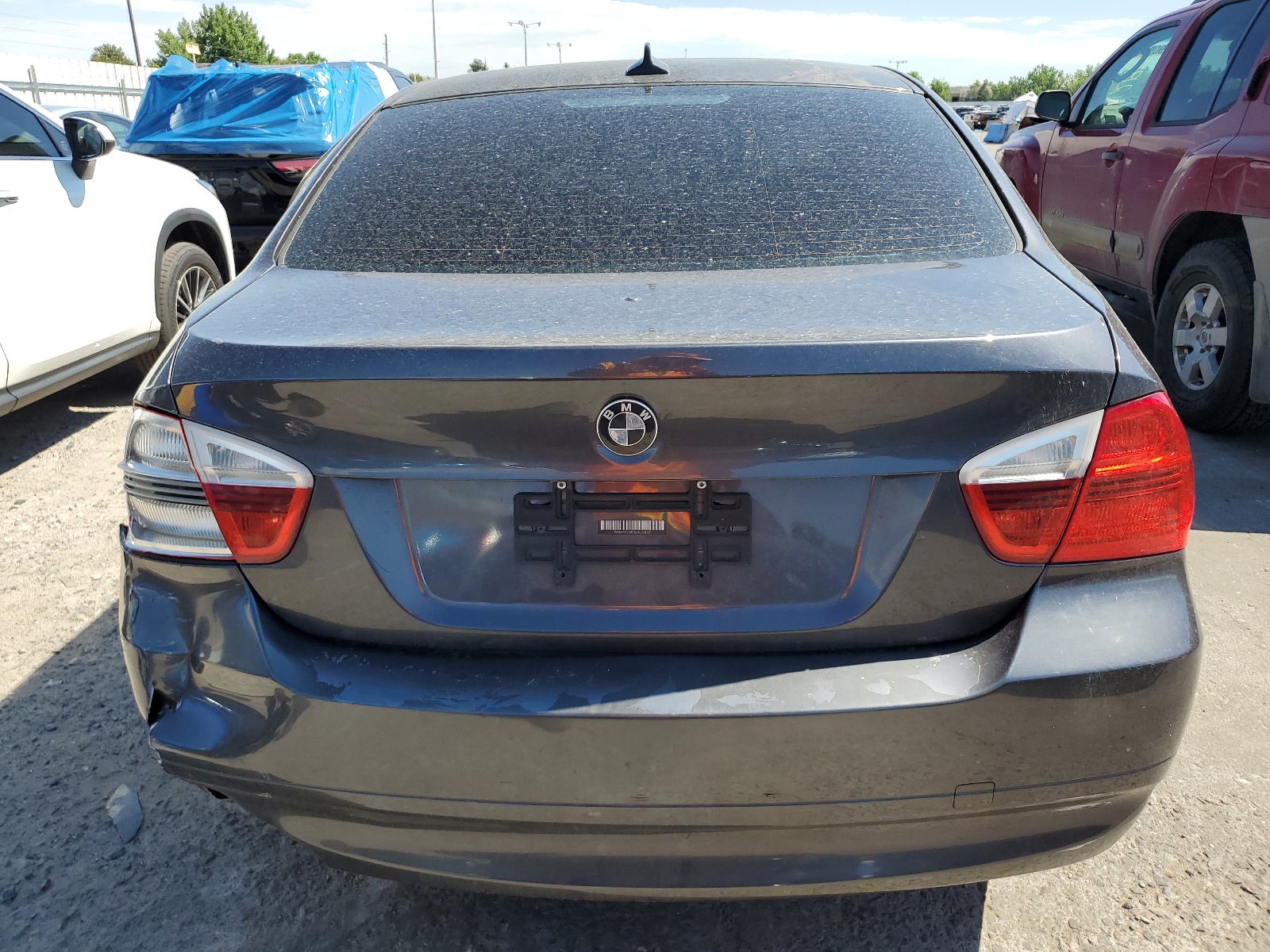 WBAVD33556KL51077 2006 BMW 330 Xi