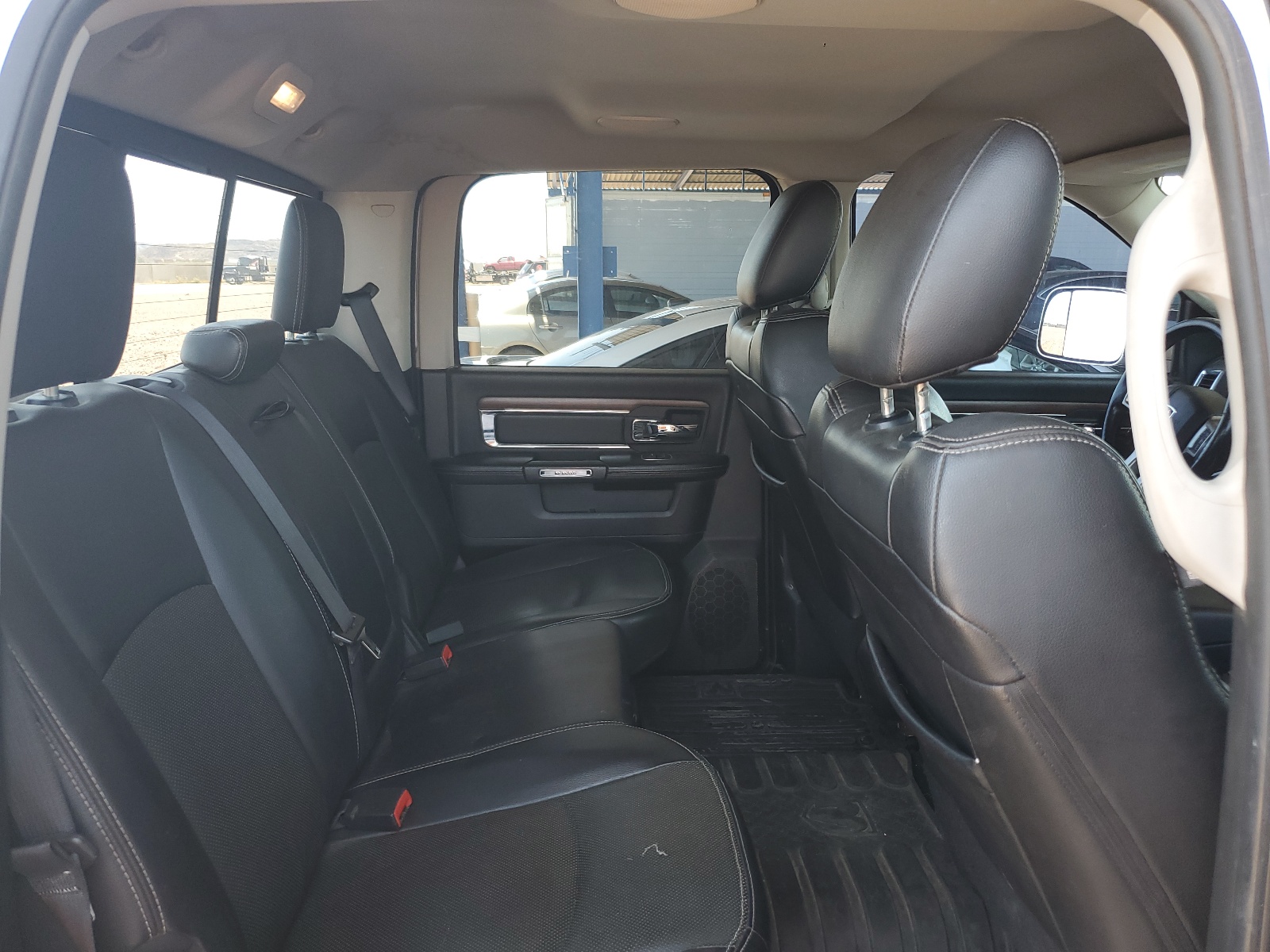 1C6RR7NM7GS337417 2016 Ram 1500 Laramie