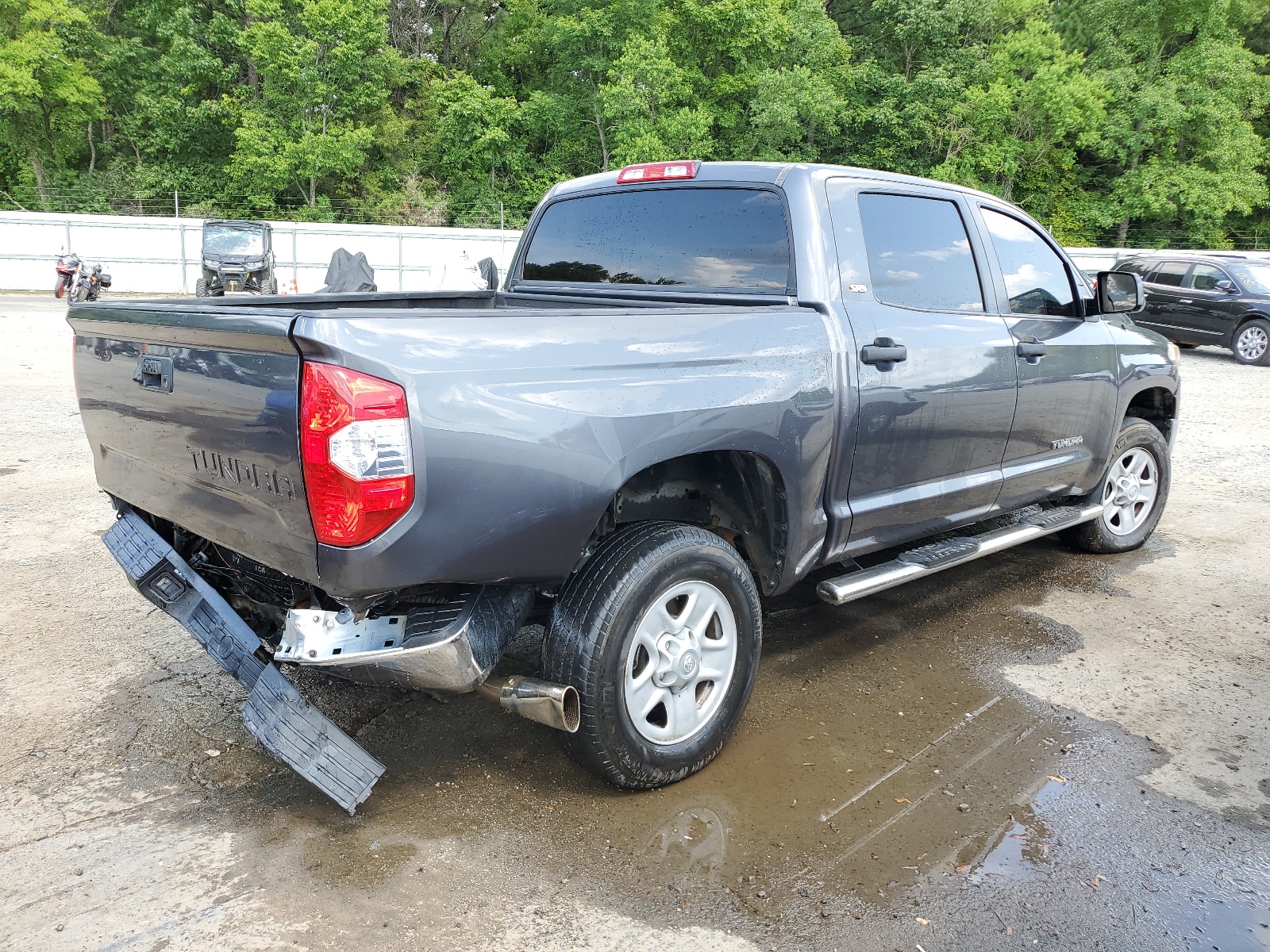 5TFEM5F15JX129674 2018 Toyota Tundra Crewmax Sr5