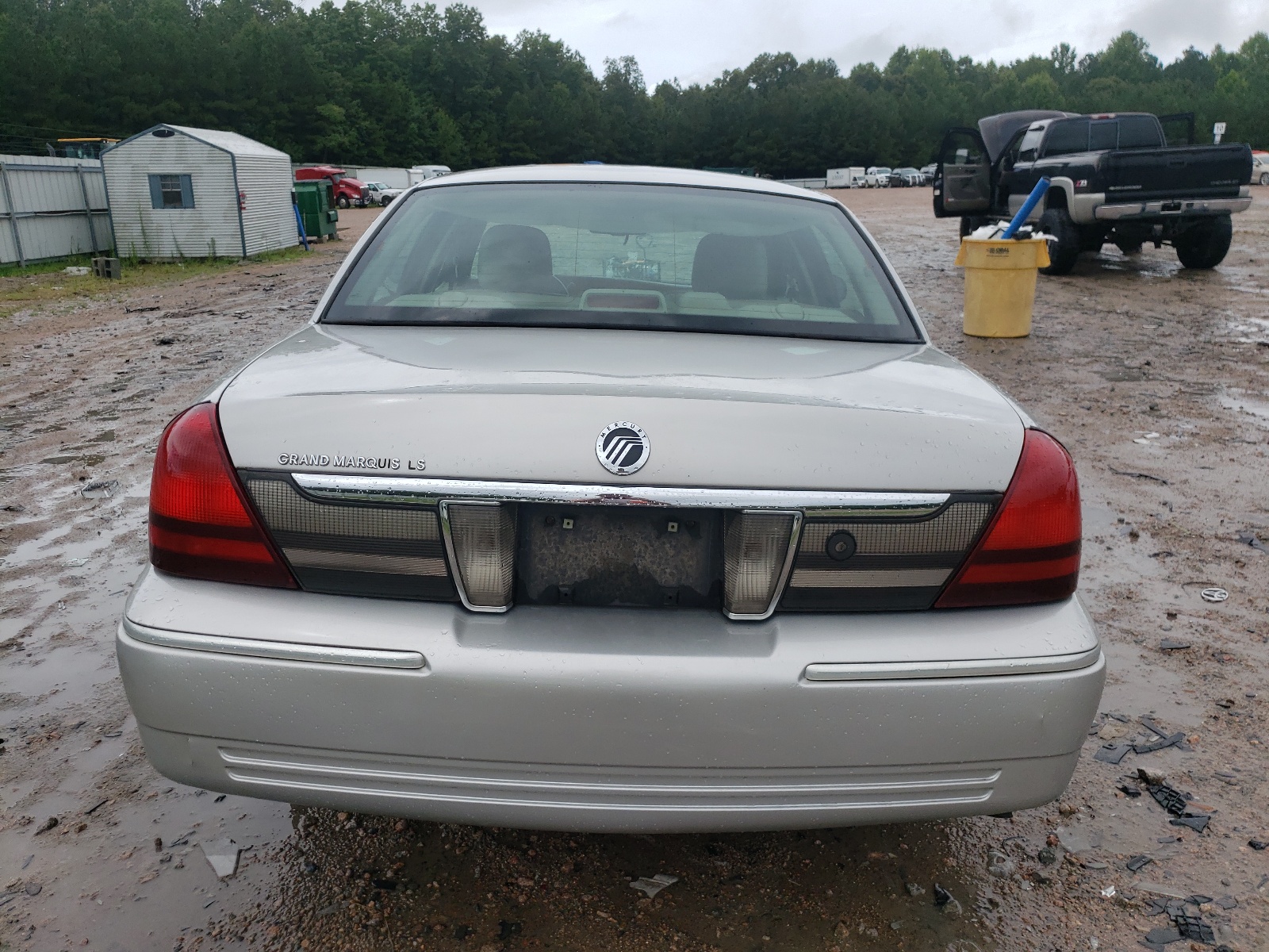 2MEHM75V58X618768 2008 Mercury Grand Marquis Ls